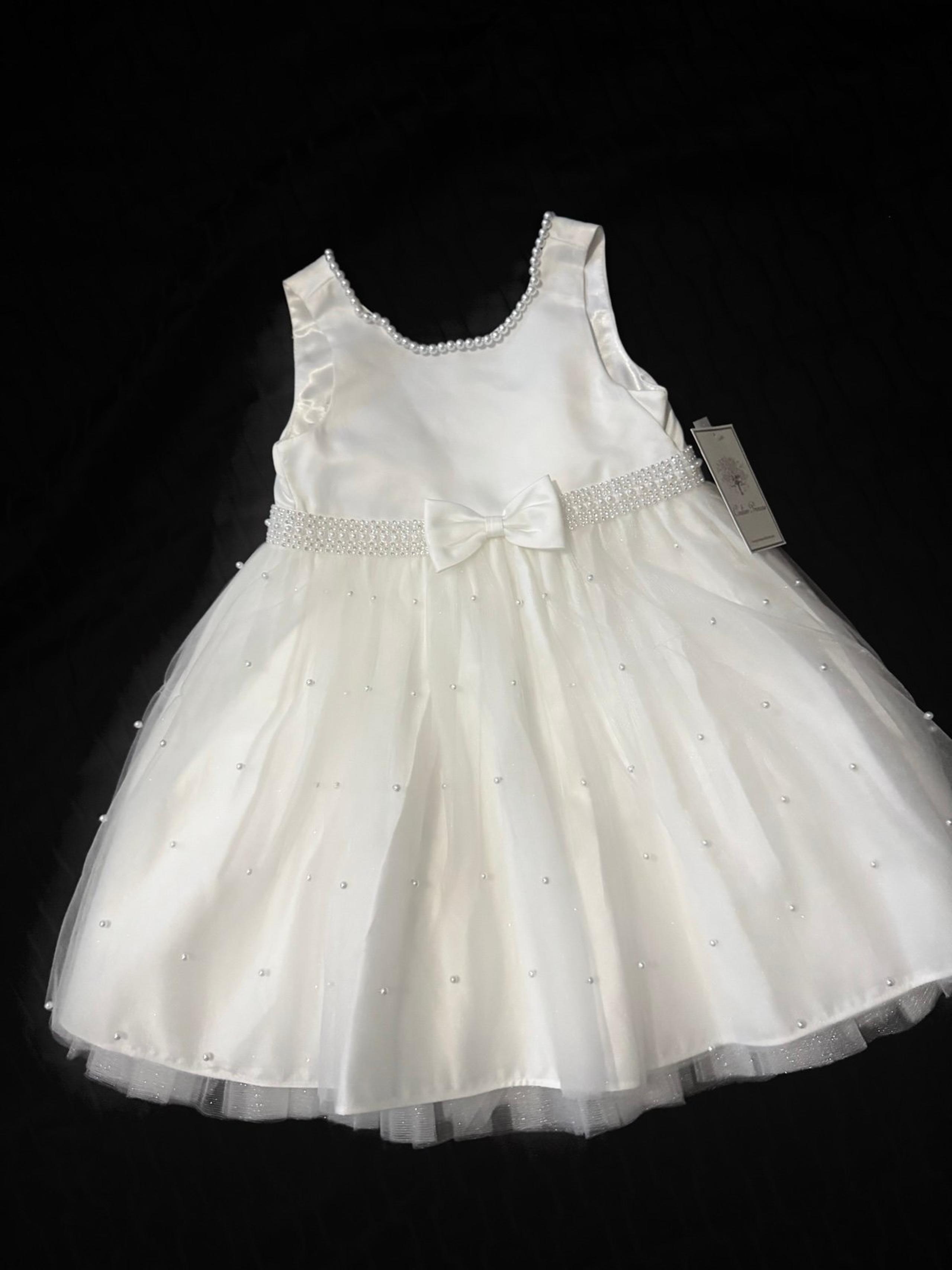Girls graduation/ flower girl dress sz 6 new