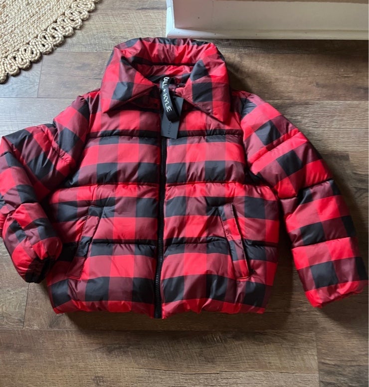 Kendall and kylie red coat shop