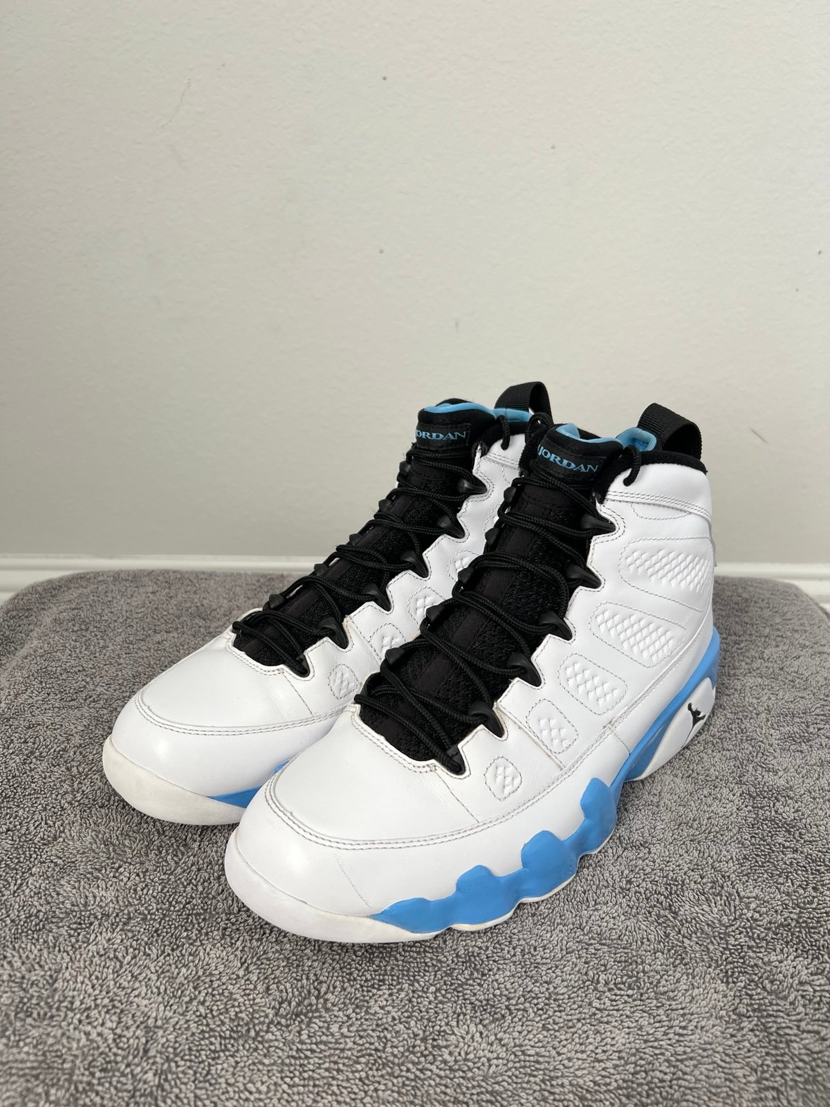 Jordan 9 Powder Blue Basketball Shoes