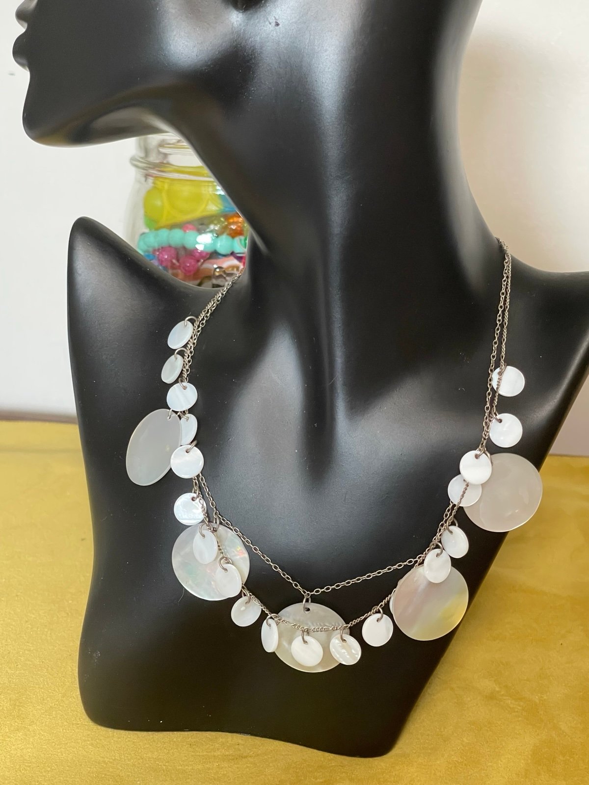 17.5 Sterling Silver Mother of Pearl Disc Dangle Pendant Necklace