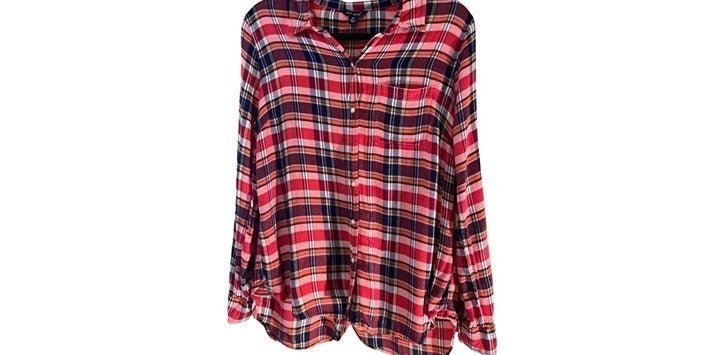 Lot of 9 Clothes, 7 Shirts and 2 pairs of Jeans (Read Description Below!!)