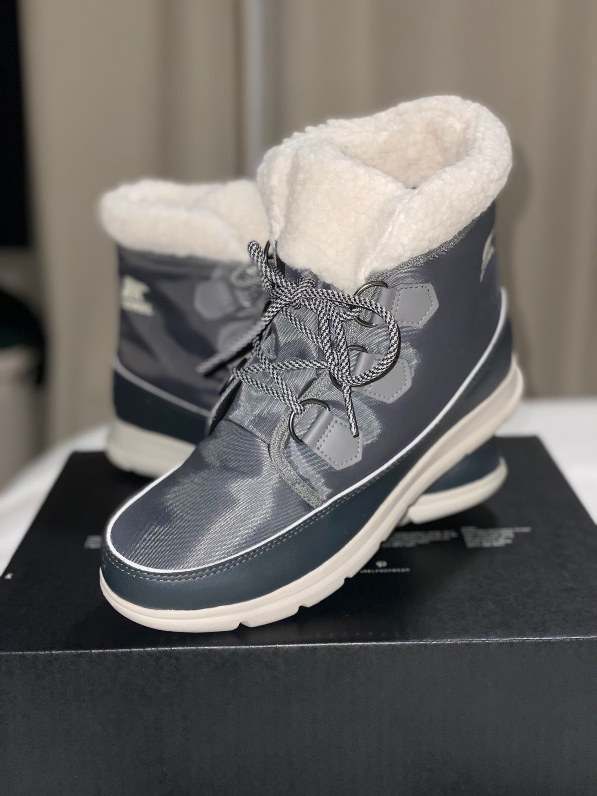 WOMEN'S SOREL™ EXPLORER CARNIVAL BOOT
