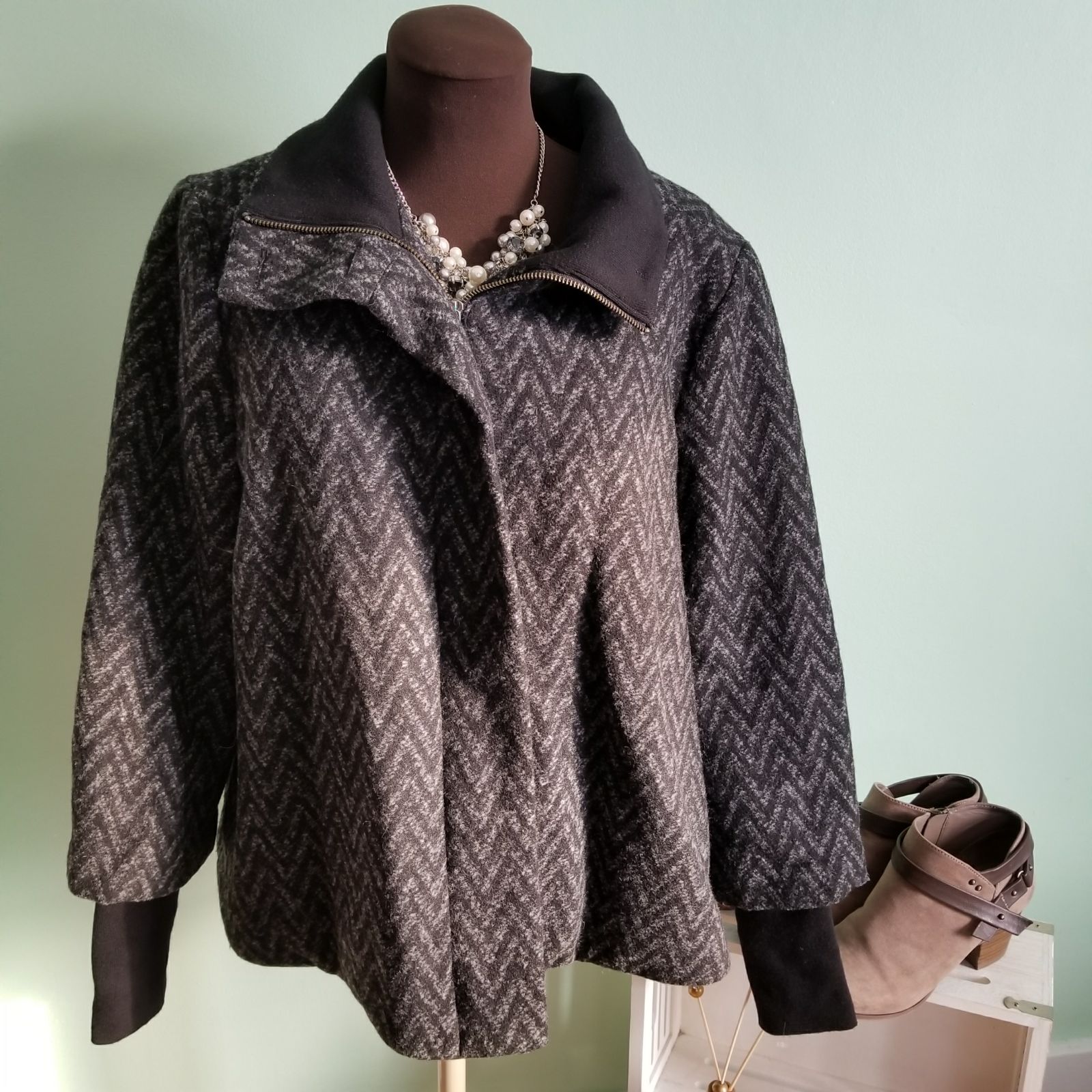Prana Wool in Chevron Gray Jacket Size L