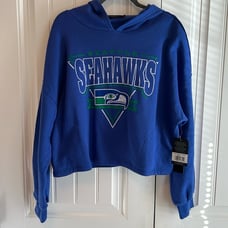 Seattle Seahawks NFL Women’s Crop Hoodie Sweatshirt Junk Food Clothing NWT