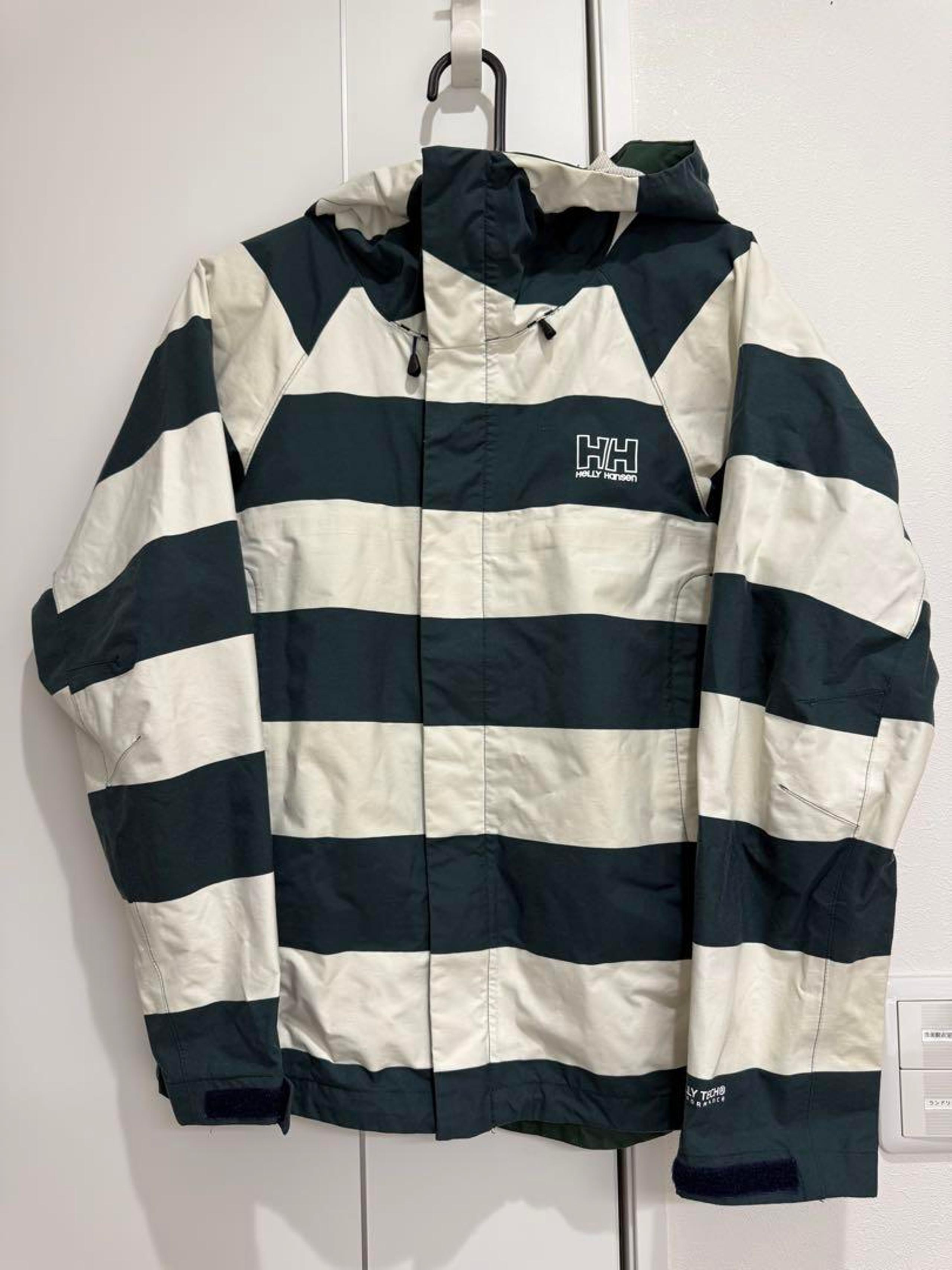 【M Size】Helly Hansen Striped Mountain Parka