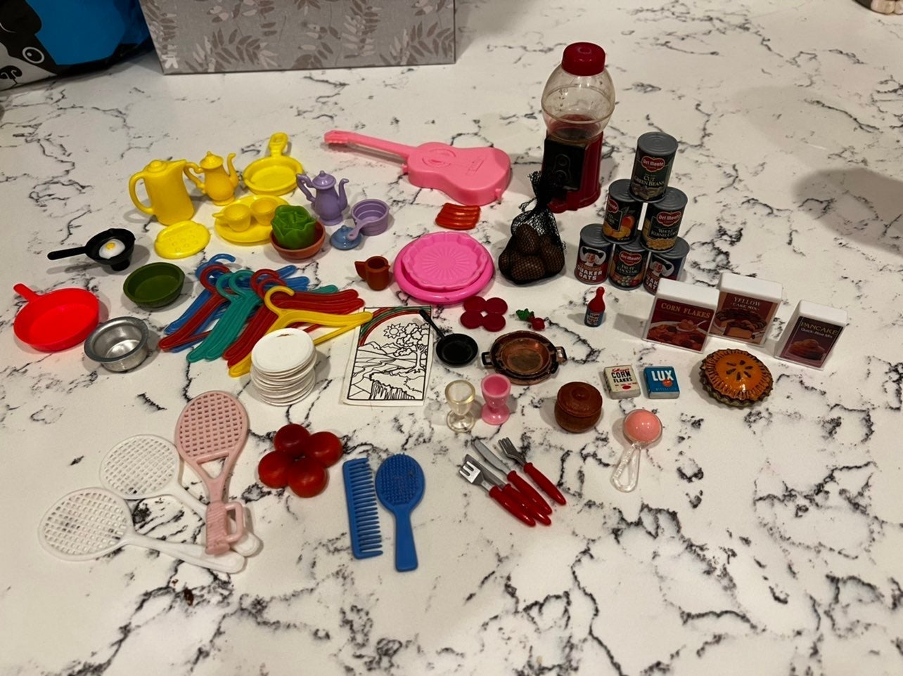 VINTAGE Mattell BARBIE KITCHEN littles food and more