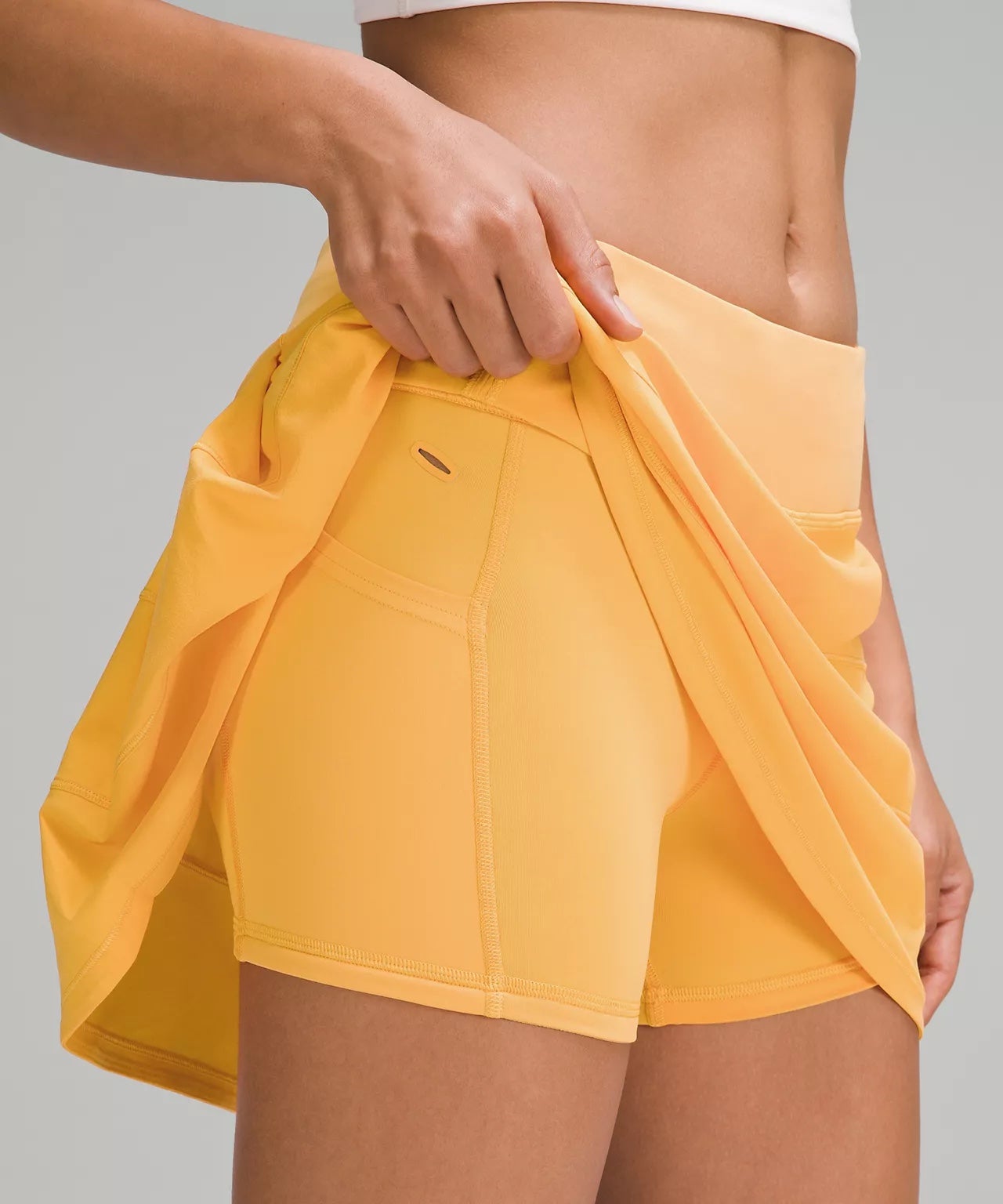 Lululemon Pase rival MR skirt