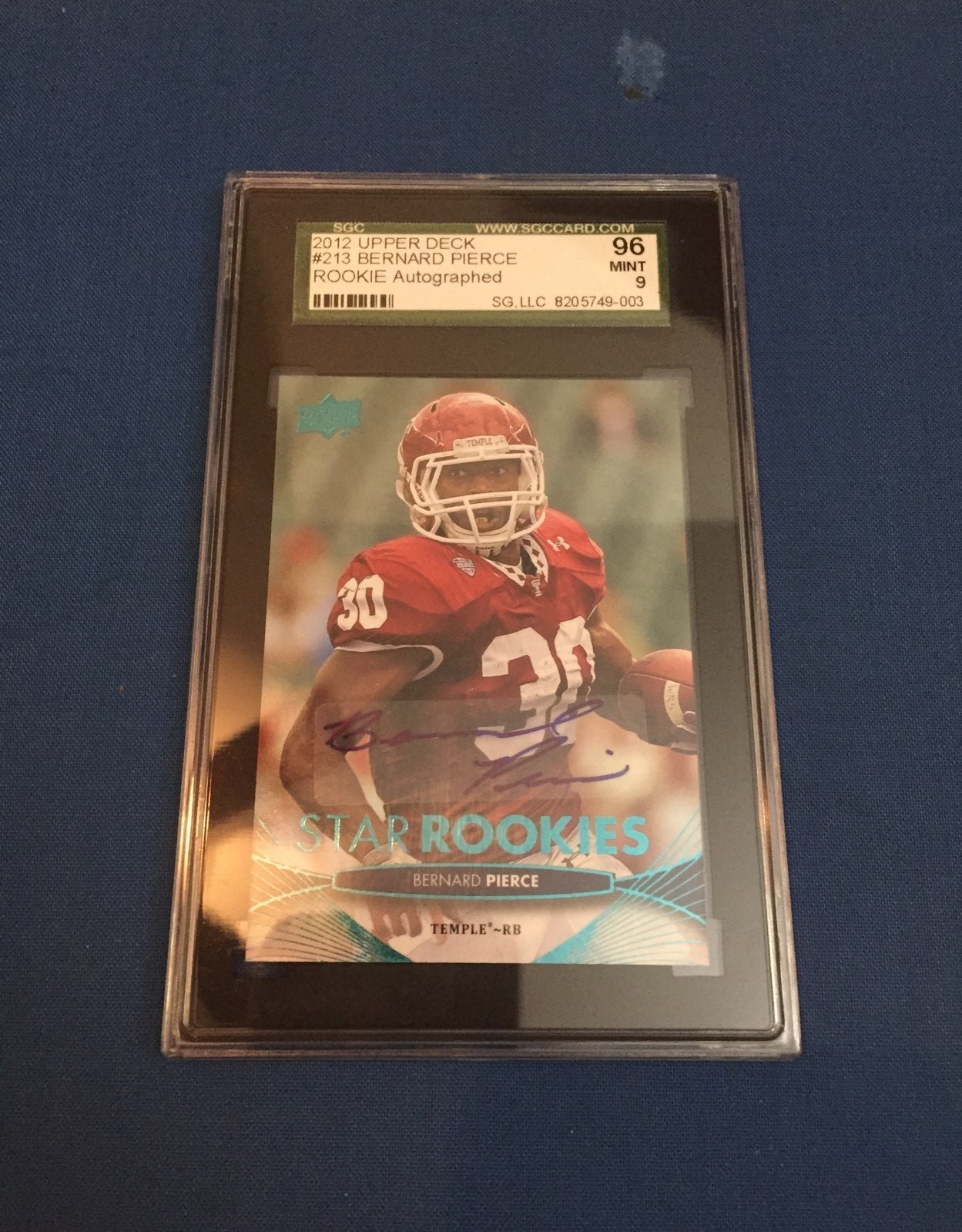 2012 Upper Deck Pierce RC Auto SGC 9