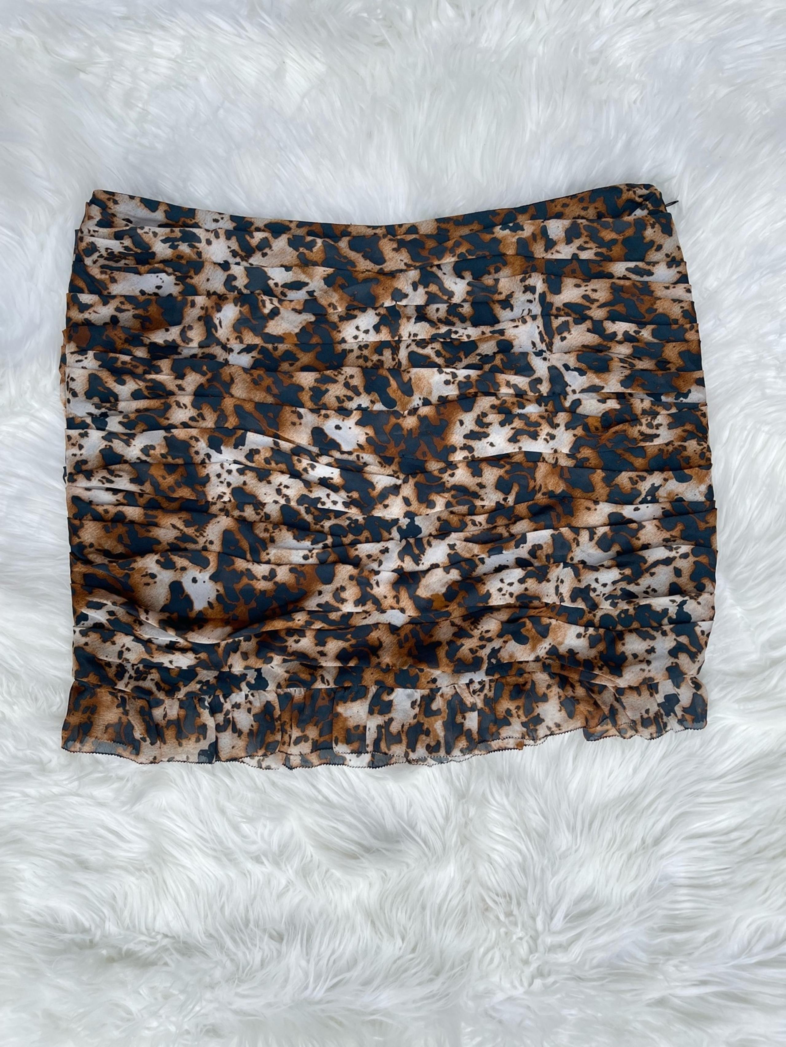 New York & Company Collection Leopard Mini Skirt (Size 14)