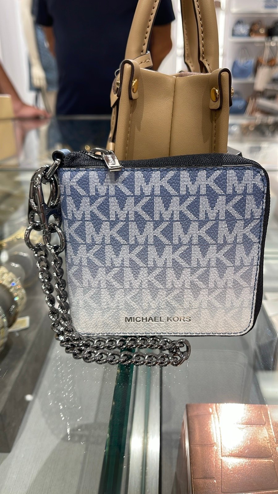 Michael Kors COOPER 3654LPCF5B ZIP BILLFOLD WITH CHAIN DENIM