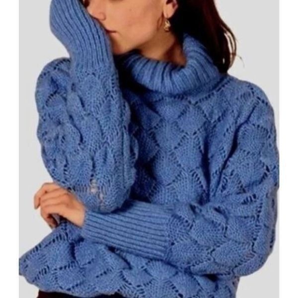 FRNCH Paris textured knit turtleneck sweater navy blue medium/large NWT