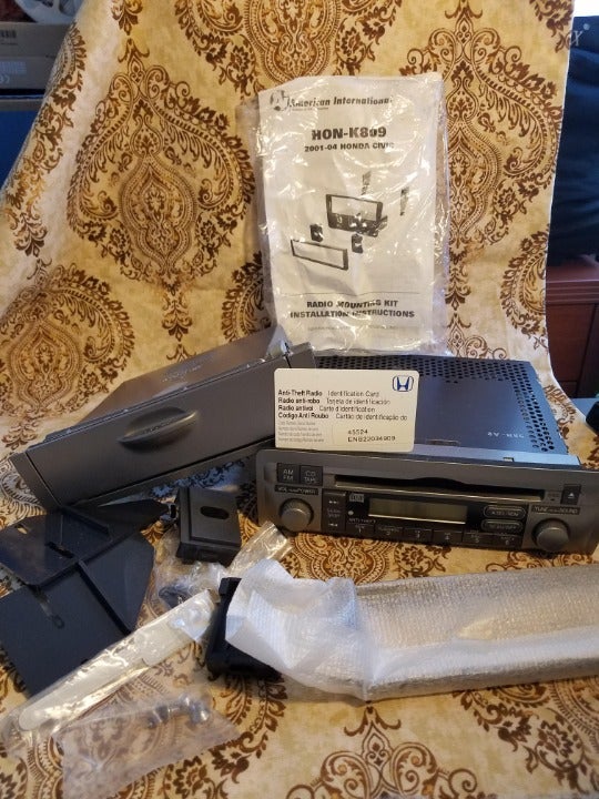 Original 04-05 Honda radio with CD.