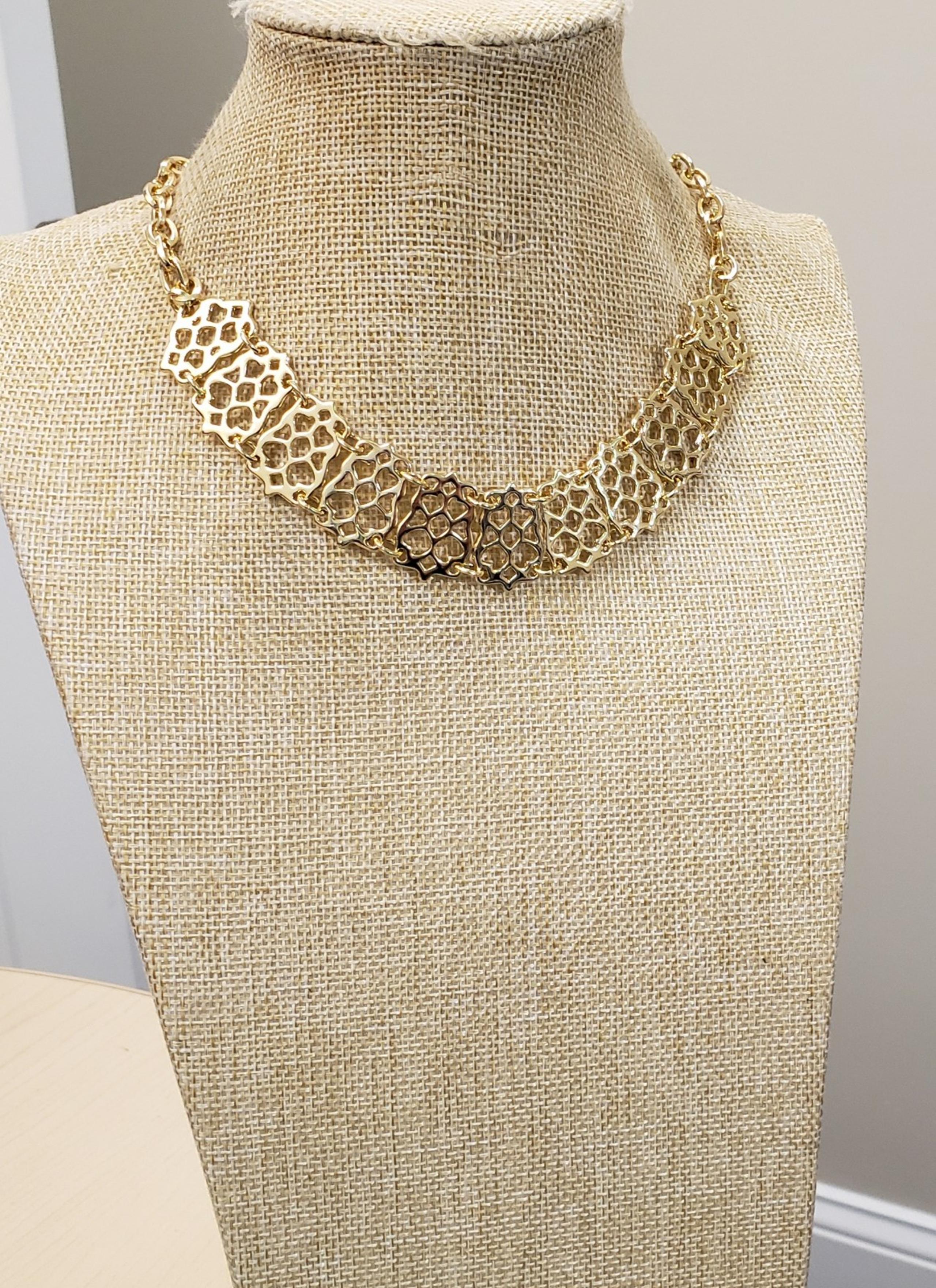 APT 9, NWT, gold tone filigree statement fashion necklace