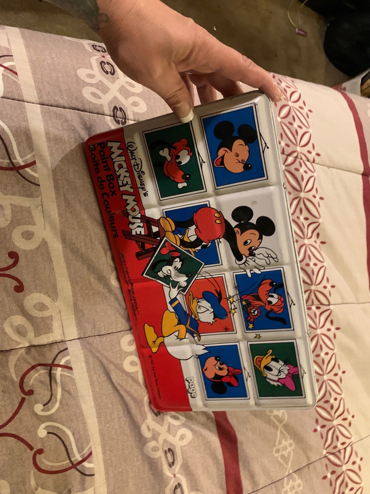 Vintage 1987 tin Mickey Mouse paint box