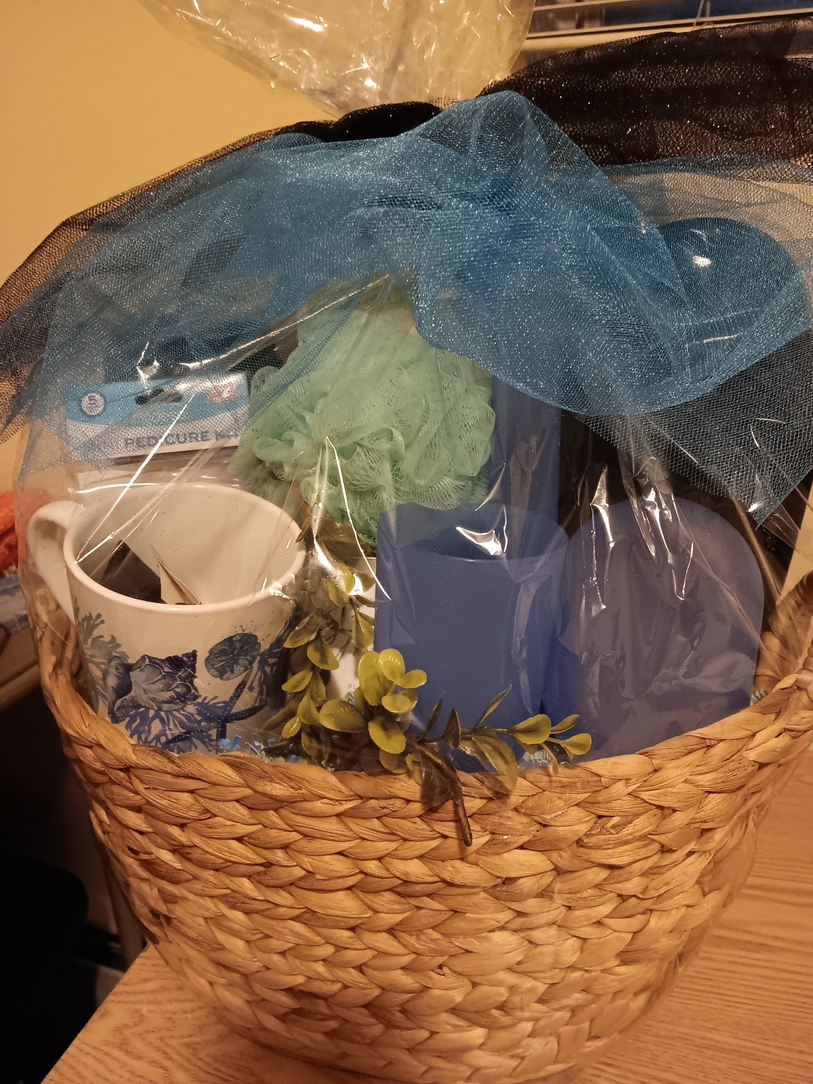 Spa and Grooming gift basket