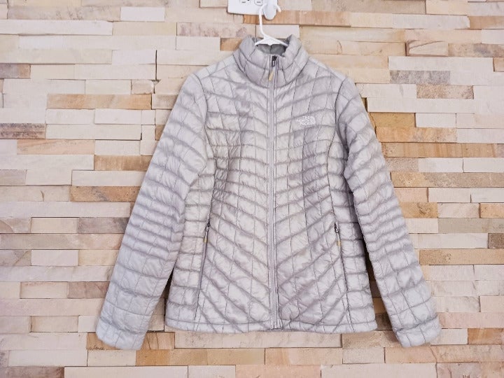 North Face Womens Silver Small Thermoball Jacket Nano Puff Puffer Light Coat TNF