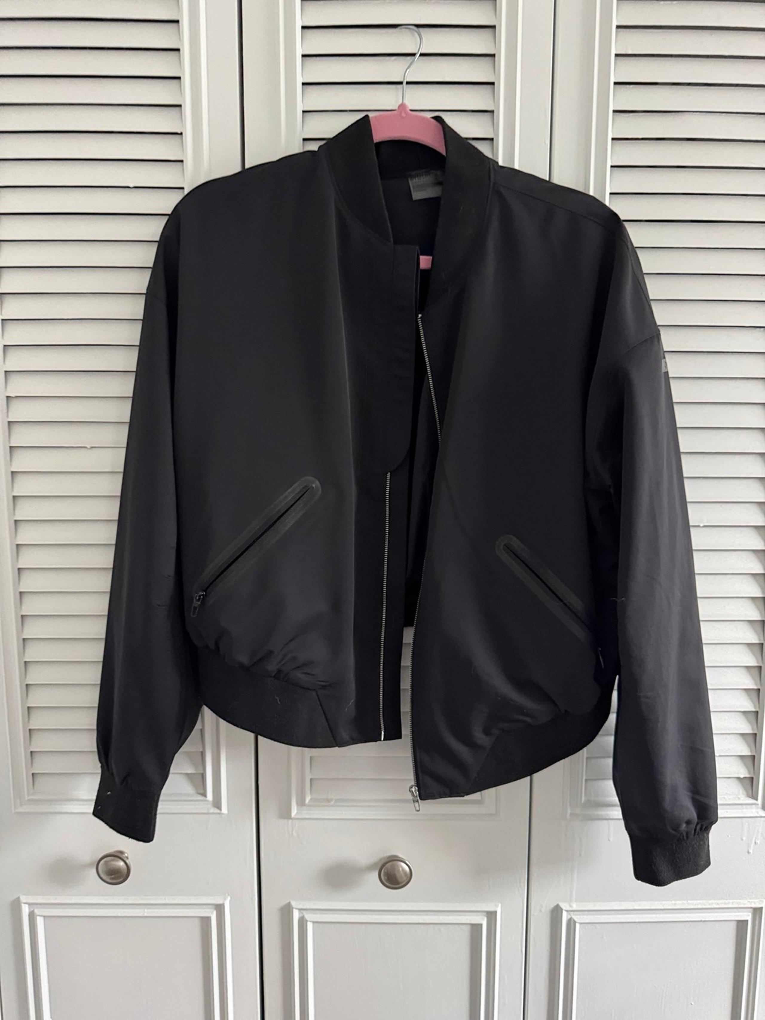 Gym shark bomber jacket