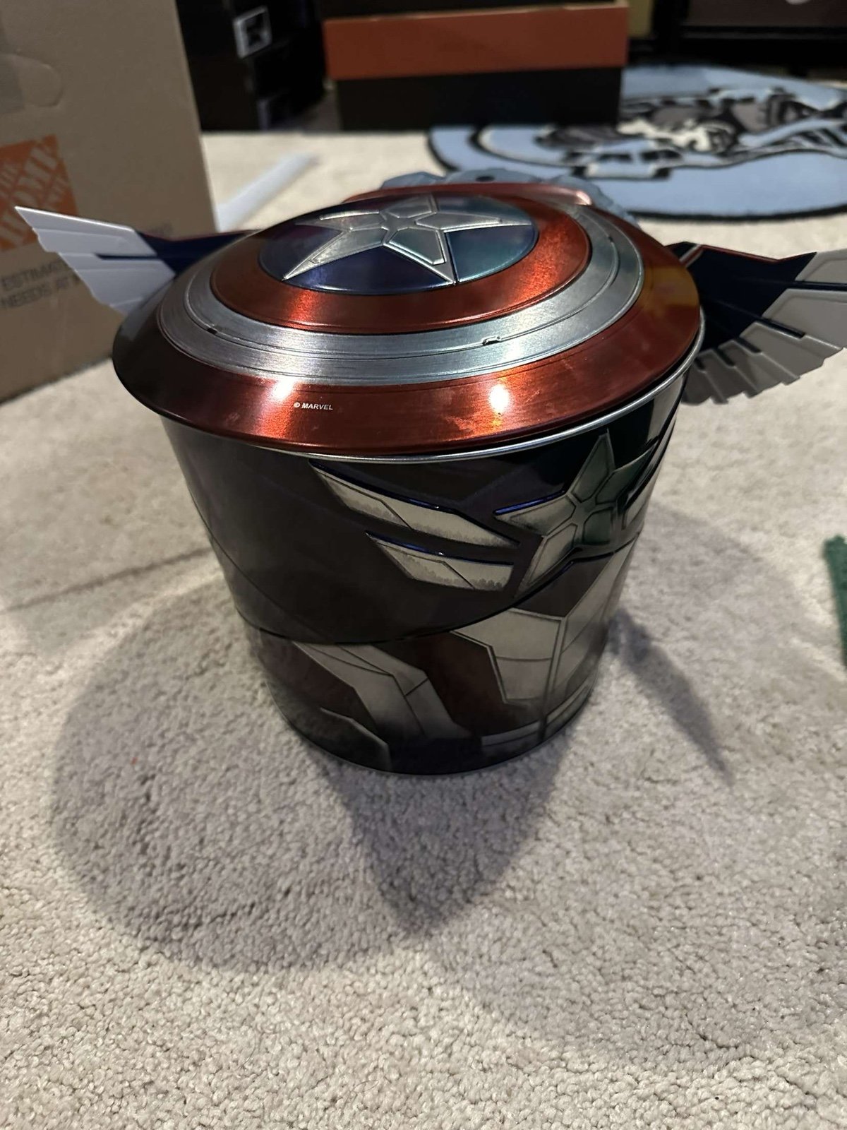 Captain America : Brave New World Shield Popcorn Tub (Cinemark Exclusive)