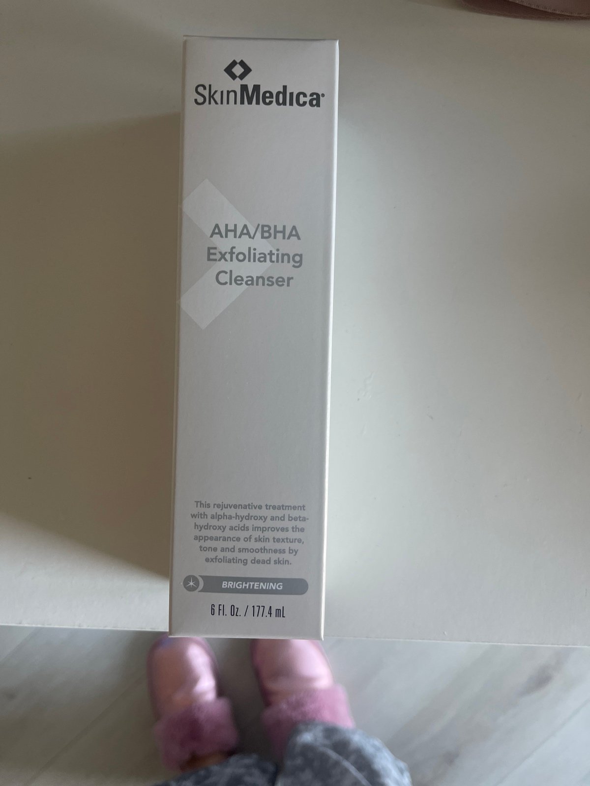 Brand new exfoliating cleanser skin médica