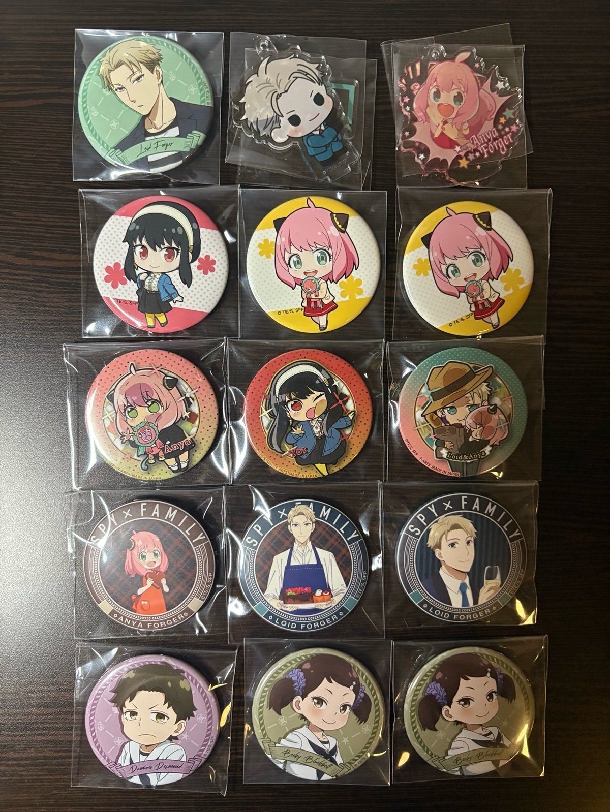 SPY X Family pin set of 15