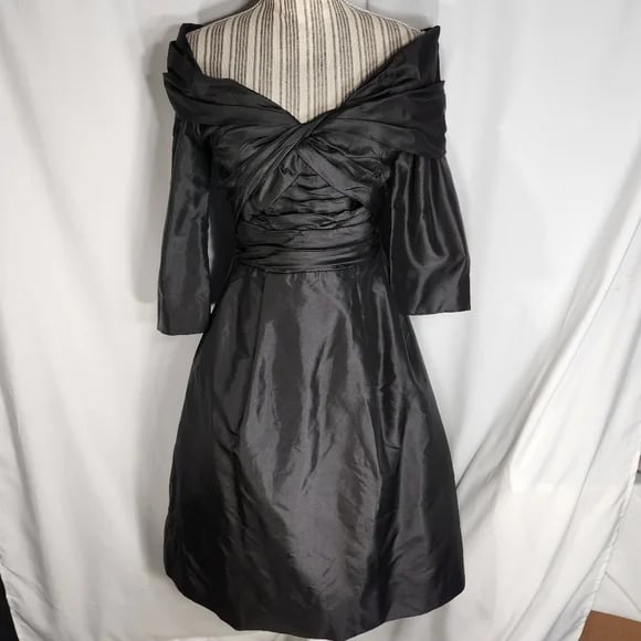 Vintage Catherine Regehr Black 100% Silk Formal Midi Dress Size Small