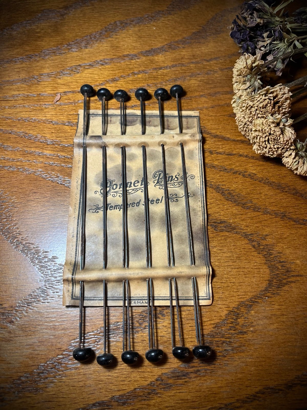 Antique Victorian Edwardian tempered steel bonnet hat pins Germany on card