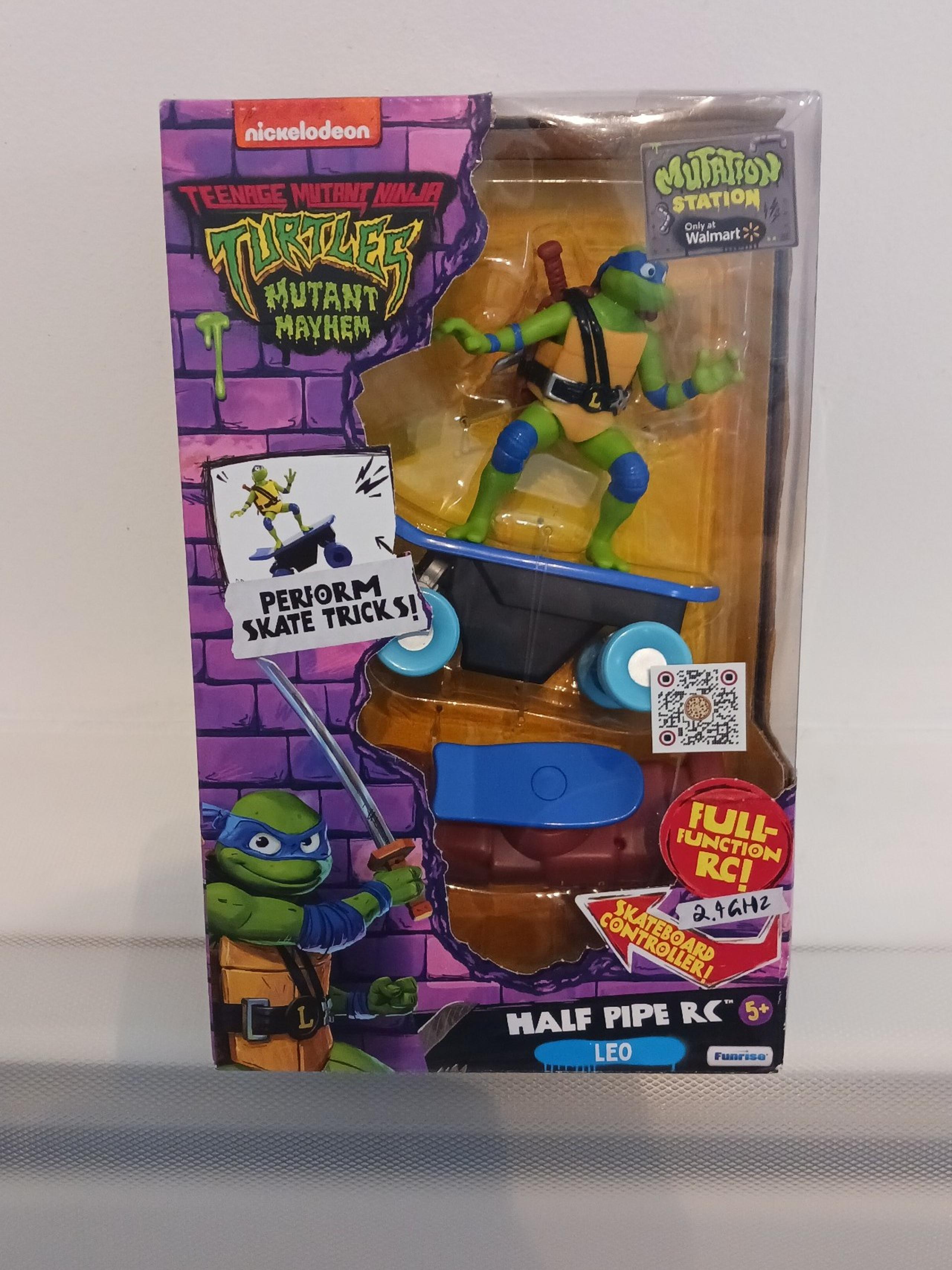 Teenage Mutant Ninja Turtles Leonardo Figure RC Half Pipe Skateboard New, 2023
