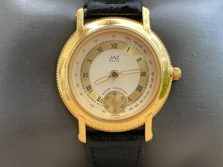 Vintage Jaz Pariz Ladies Wrist Watch Gold Tone Case Analog Quartz Made in France