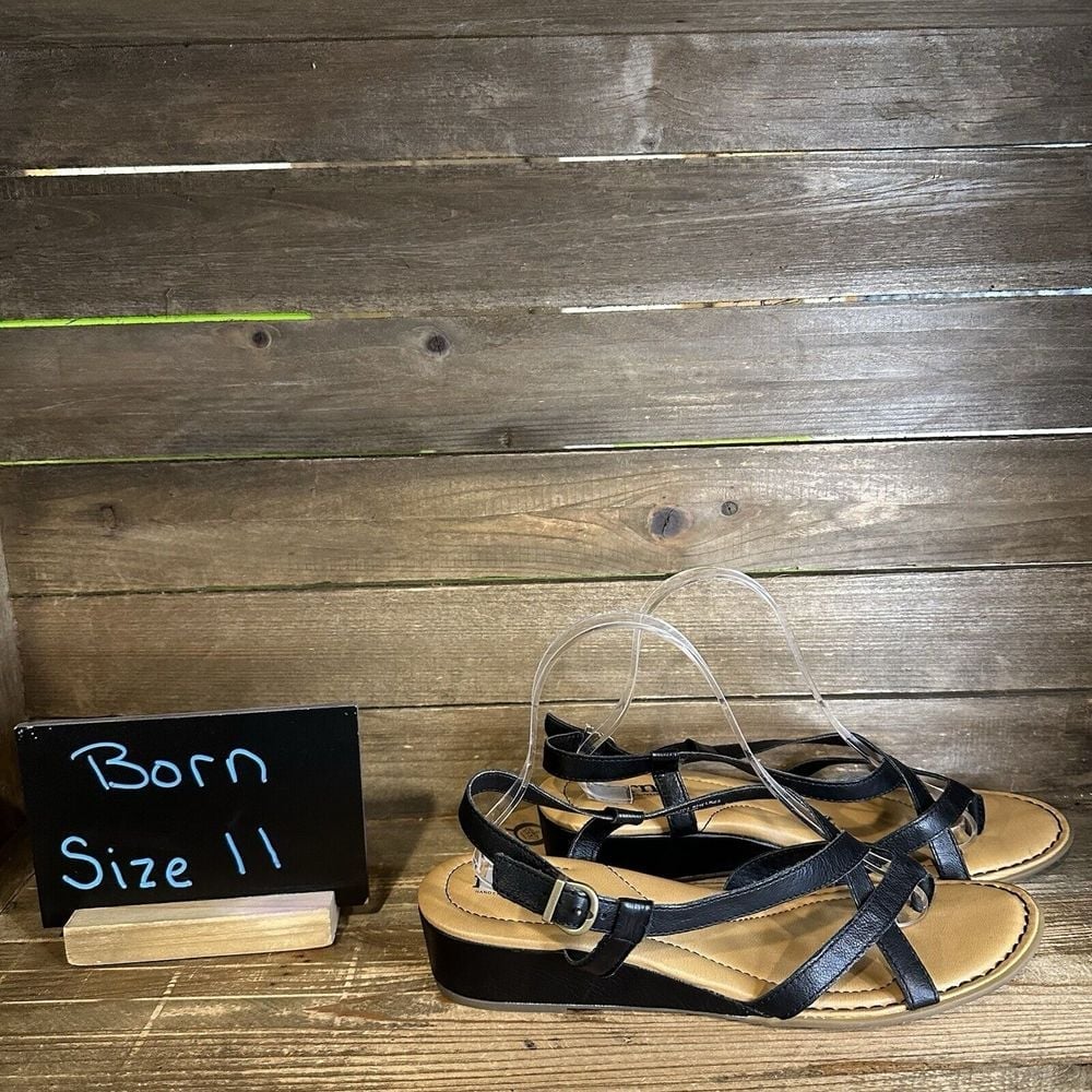 New Womens Born Sibyl Strappy Black Leather Mini Wedge Heeled Sandals Size 11 M