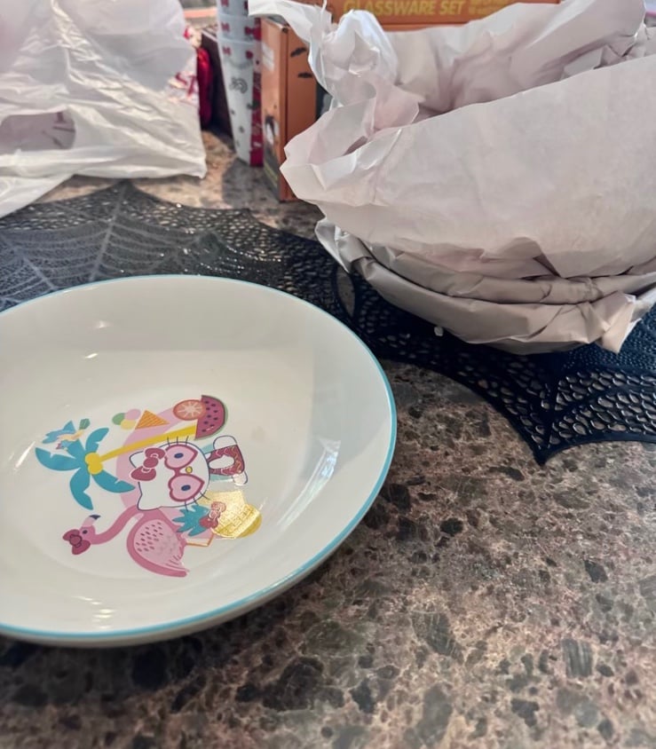 2peice/ 4 peice HELLO KITTY SANRIO beach day bowls KITCHEN SET 90/4 45/2