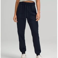 Lululemon HR full length stretch Joggers. Nearly new. 8