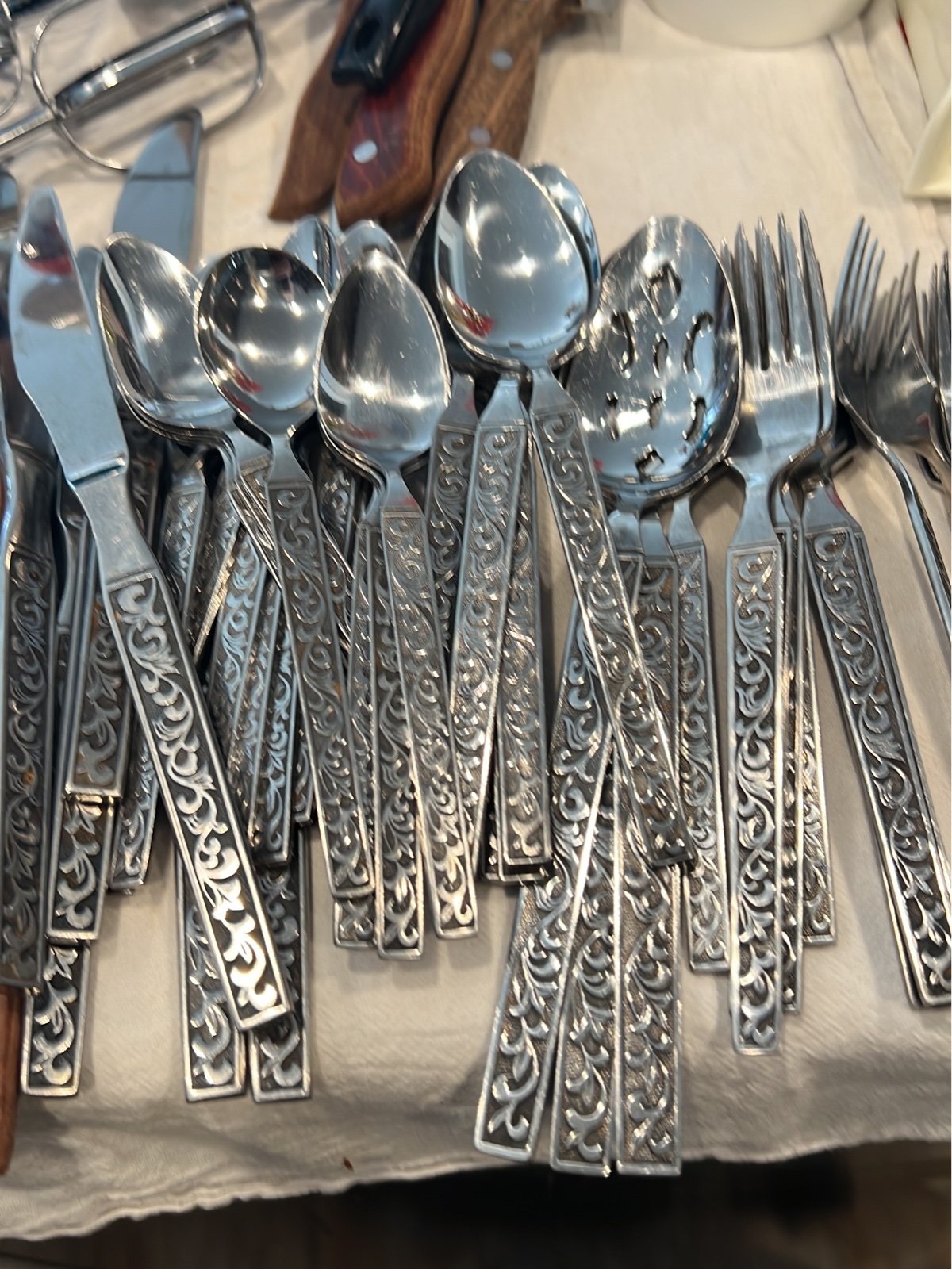 Dinner ware
