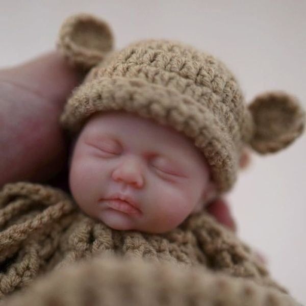 7 Inch Mini Silicone Baby, Reborn Baby Dolls Silicone Full Body Realistic Newbo