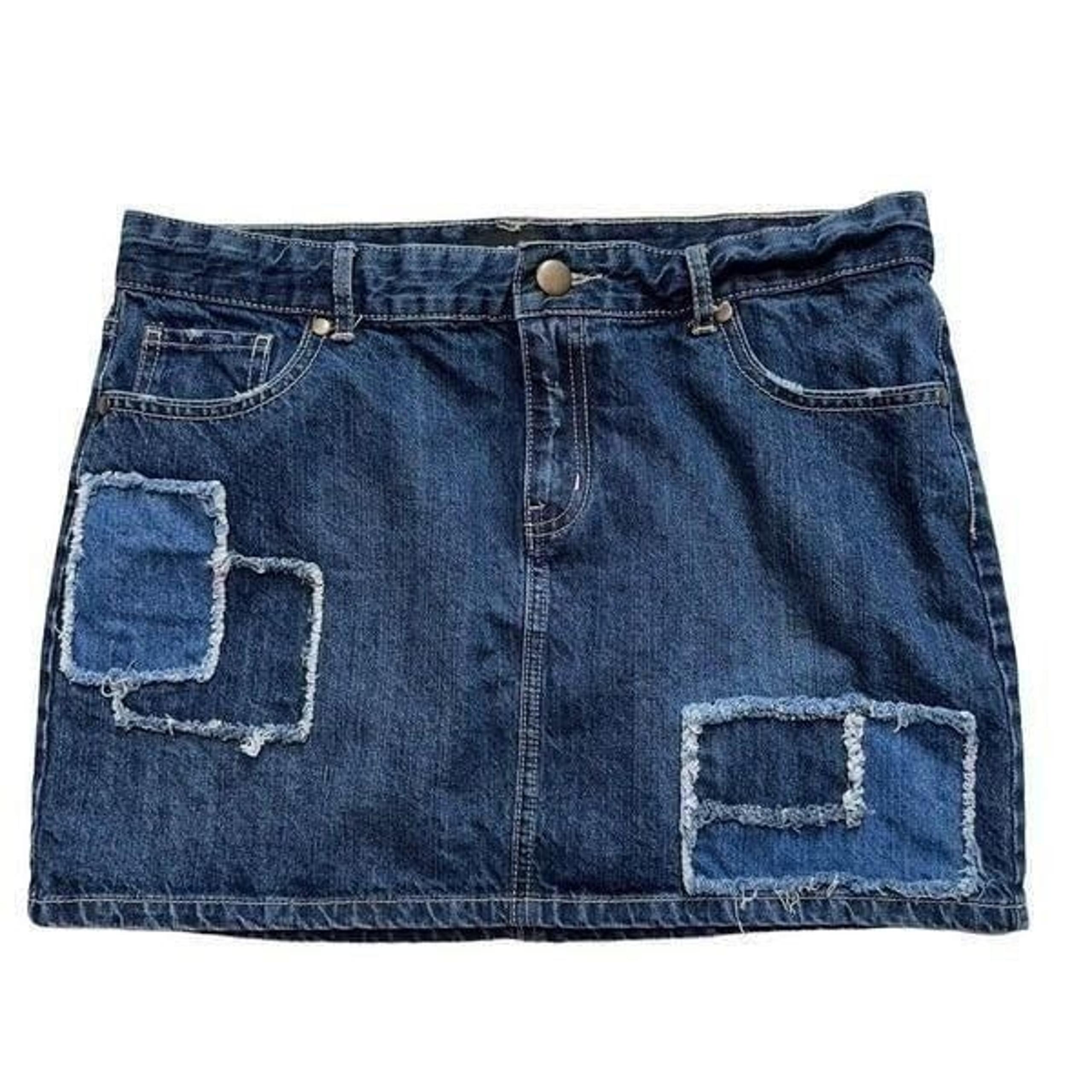 Joe Boxer Juniors Y2K Denim Patchwork Mini Skirt Size 9 Darkwash Stretch