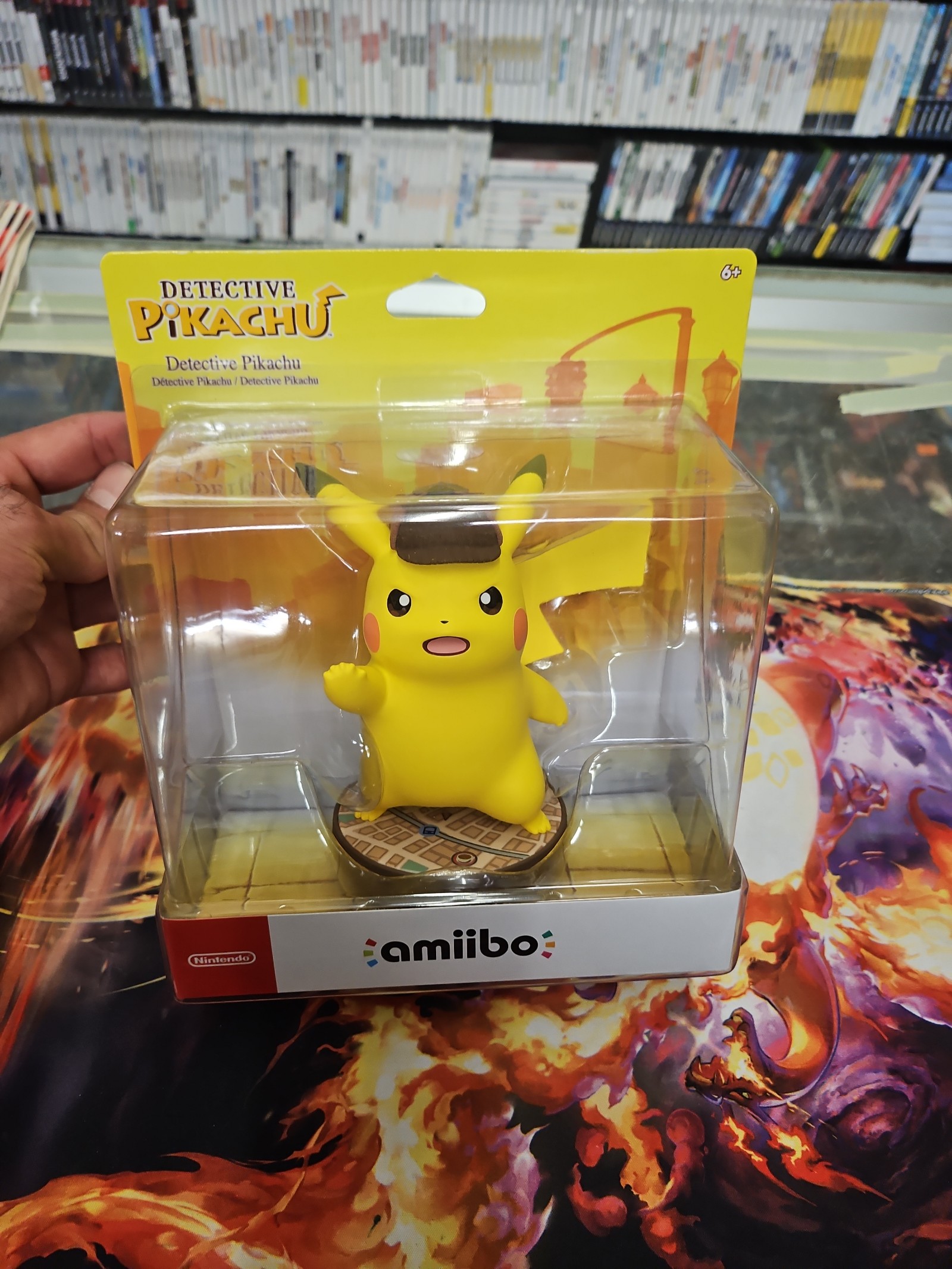 NEW IN BOX Detective Pikachu Amiibo Nintendo 2018 Edition