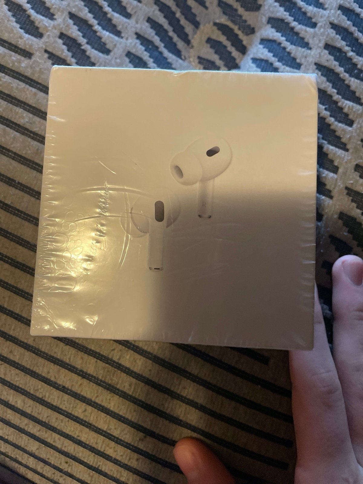 AirPods