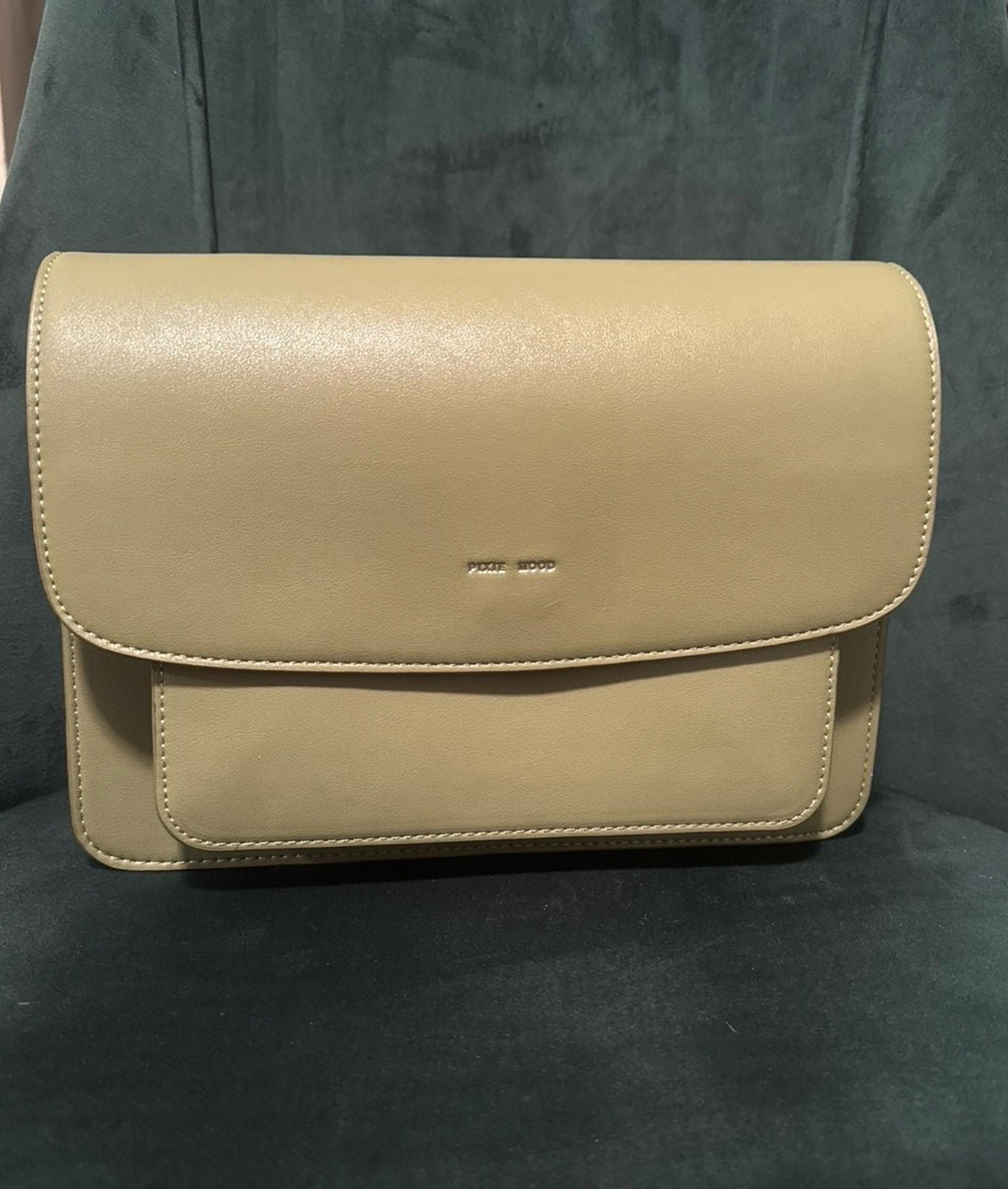 Pixie Mood Zoe Crossbody Bag