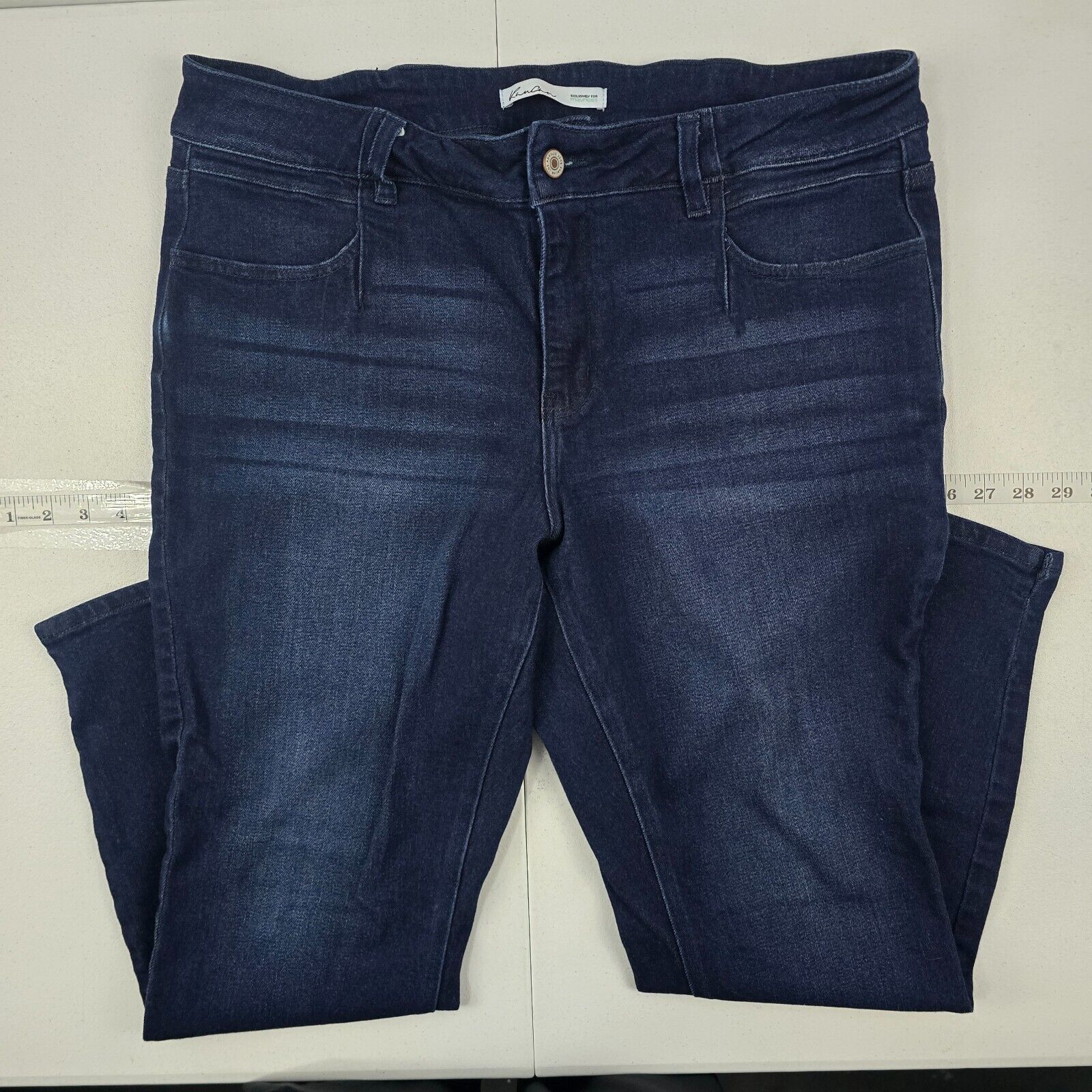 KanCan Skinny Mid Rise Jean blue denim size 18 plus womens medium wash 4636