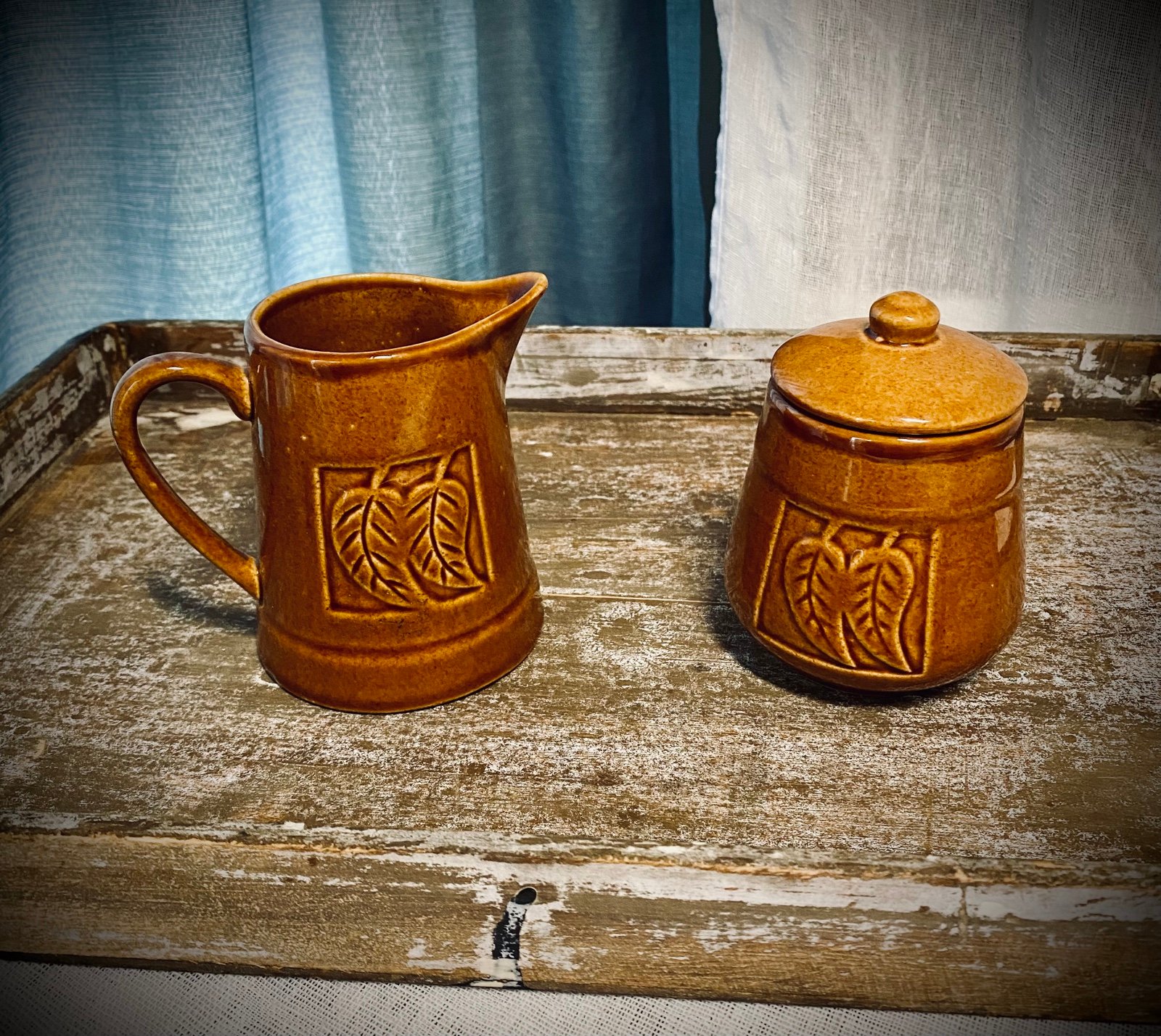 Retro Brown Leaf Ceramic Cream And Sugar Set