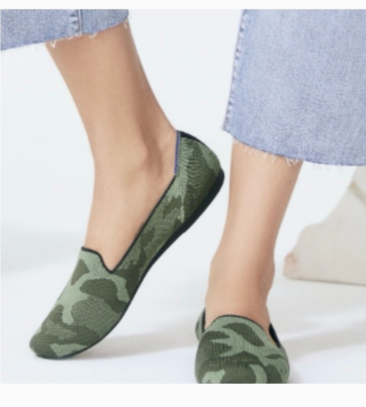 ROTHY'S THE LOUNGE LOAFER Women's Comfort Flat Shoes Olive Camo Size 6.5