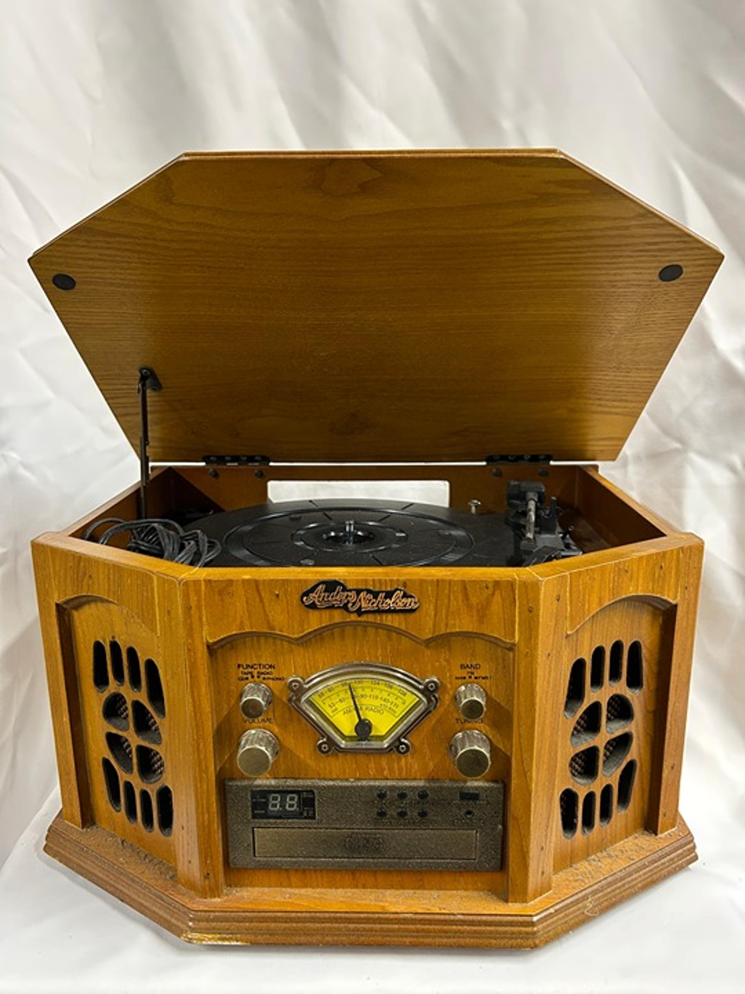 Anders Nicholson Record Player Turn Table AM/FM Radio CD Player & Cassette