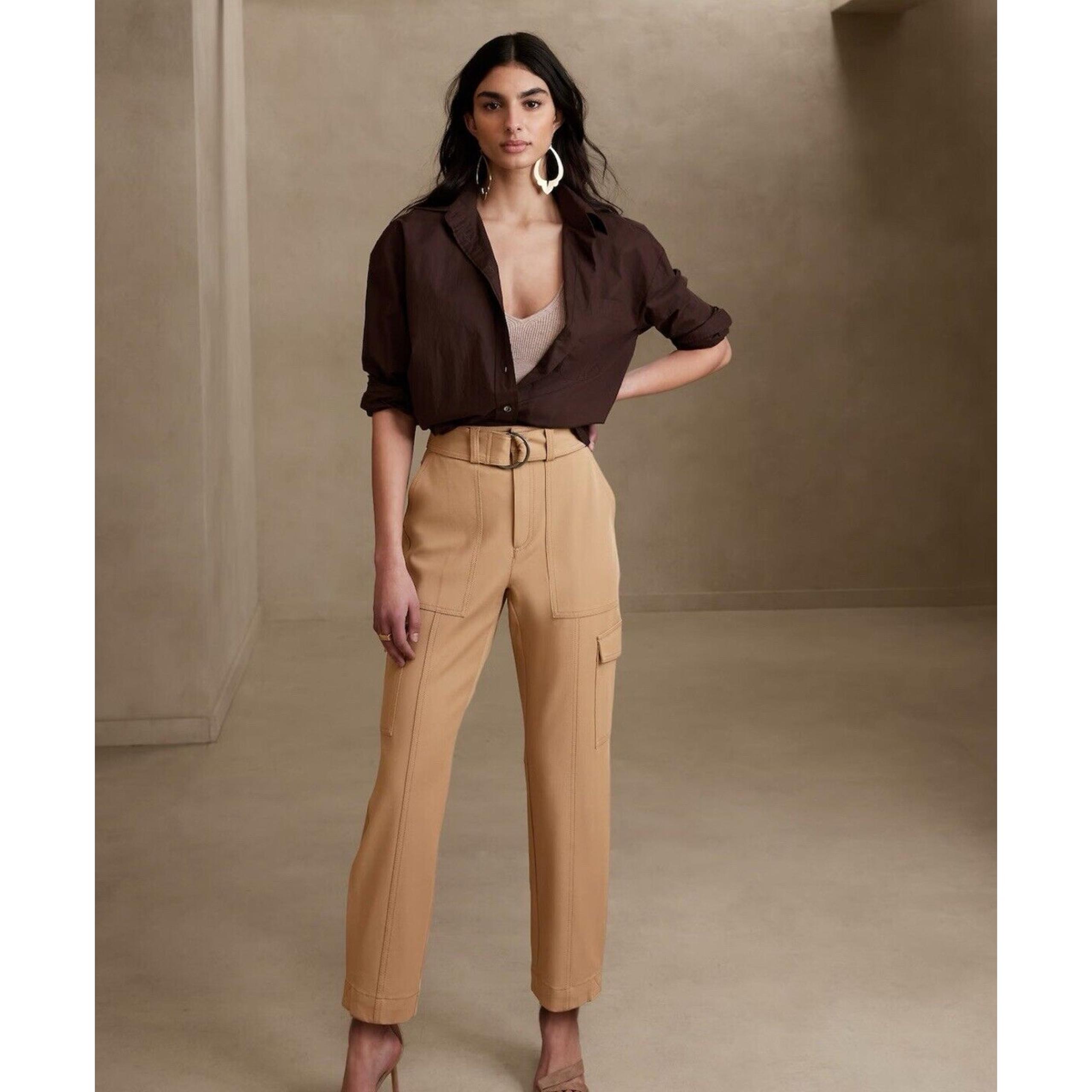 Banana Republic Slim Refined Stretch Cargo Pant Tan Womens Size 16 Belted