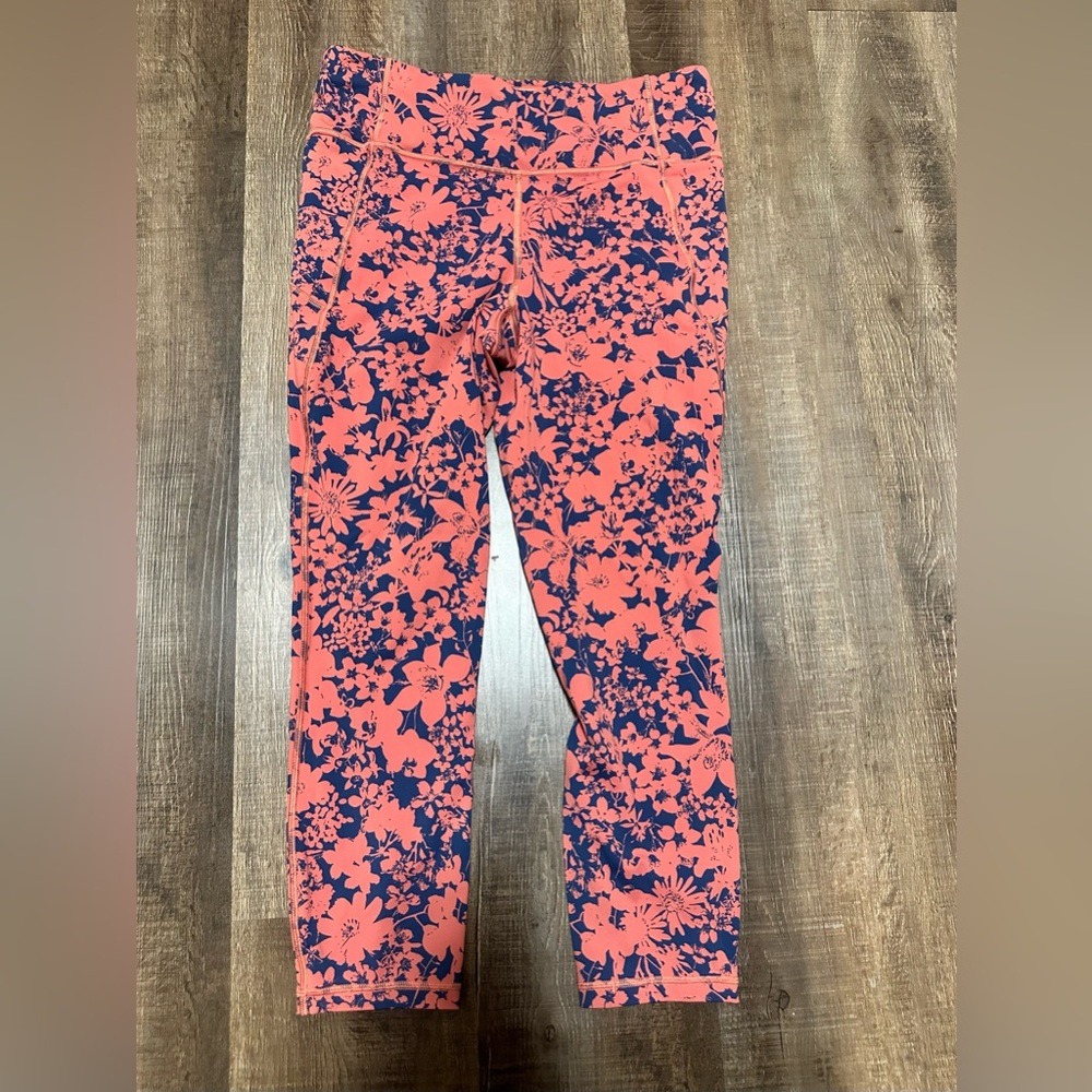 Lululemon women's cropped floral leggings size 10