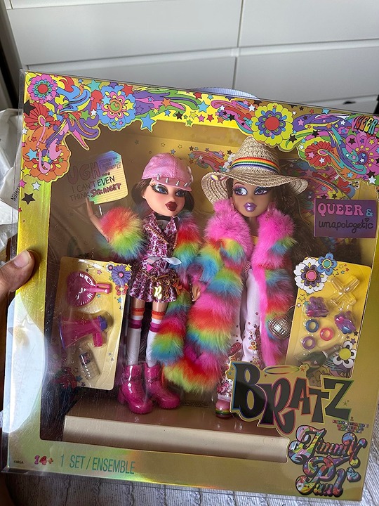 Bratz x JimmyPaul Special Edition Designer Pride 2Pack Couple Roxxi & Nevra Doll