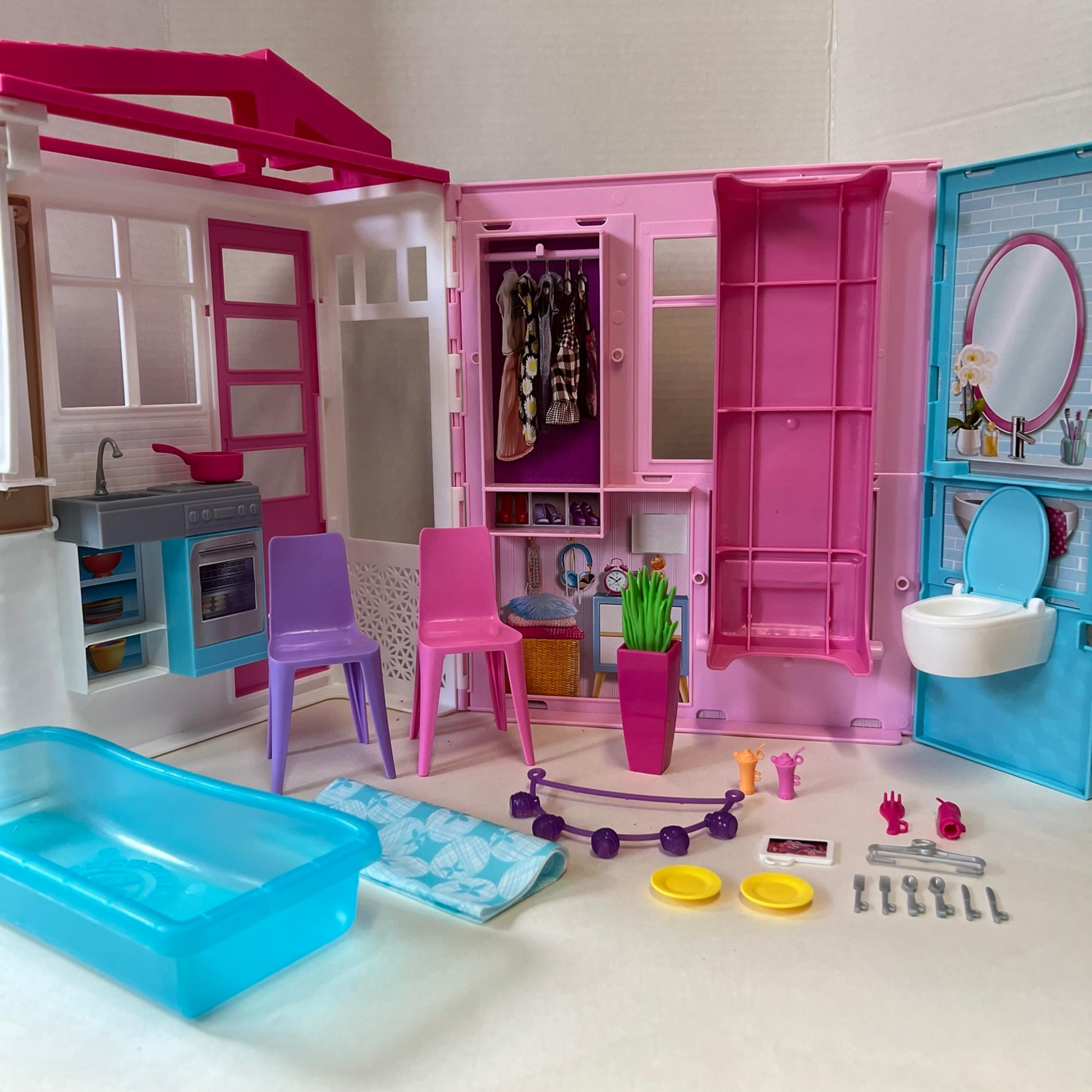 COMPLETE Modern Barbie Doll House Playset