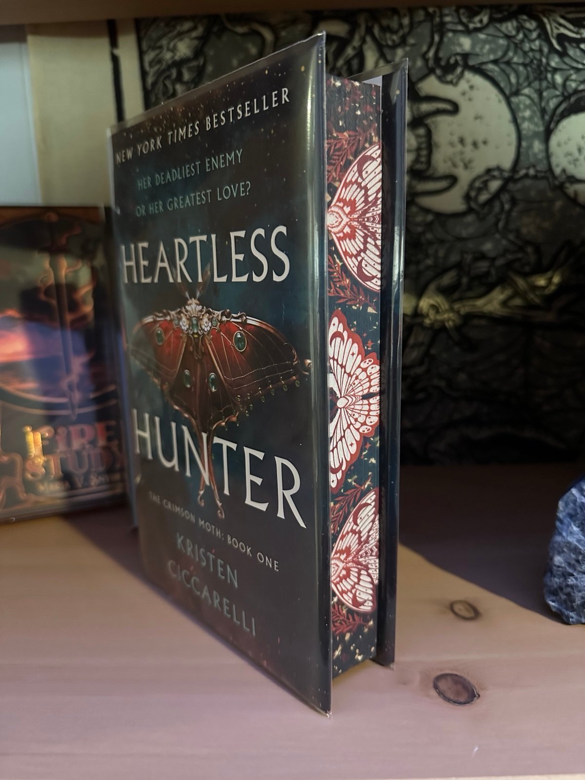 Heartless Hunter Crimson Moth - Kristen Ciccarelli