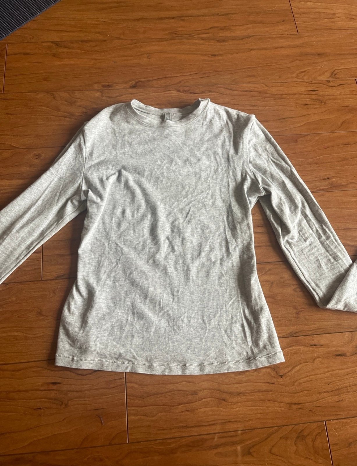 Grey long sleeve