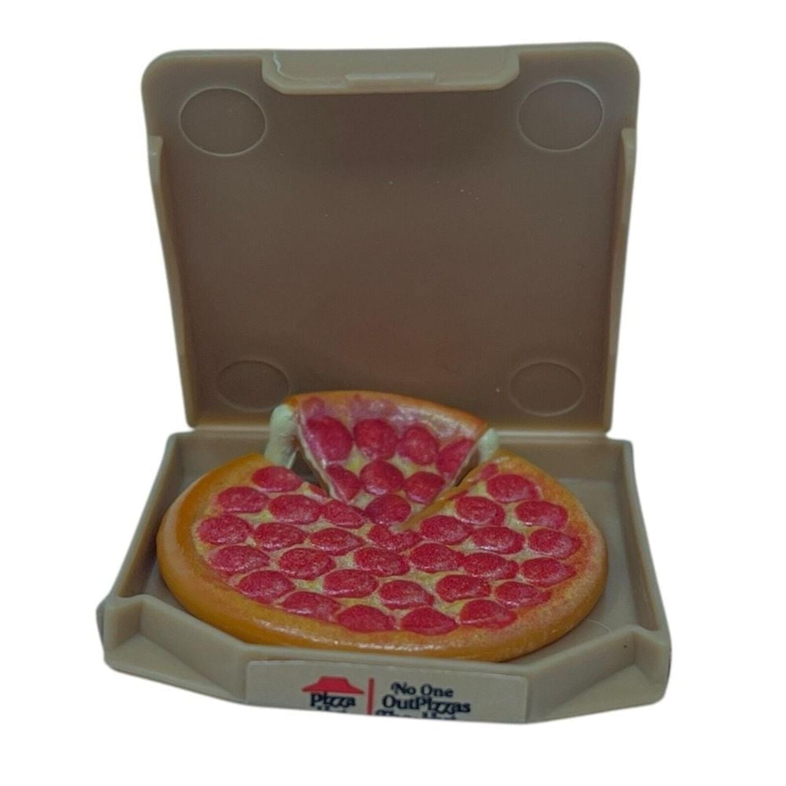 Zuru Foodie Mini Brands Series 2 Frozen Moments Pizza Hut Pepperoni Pizza
