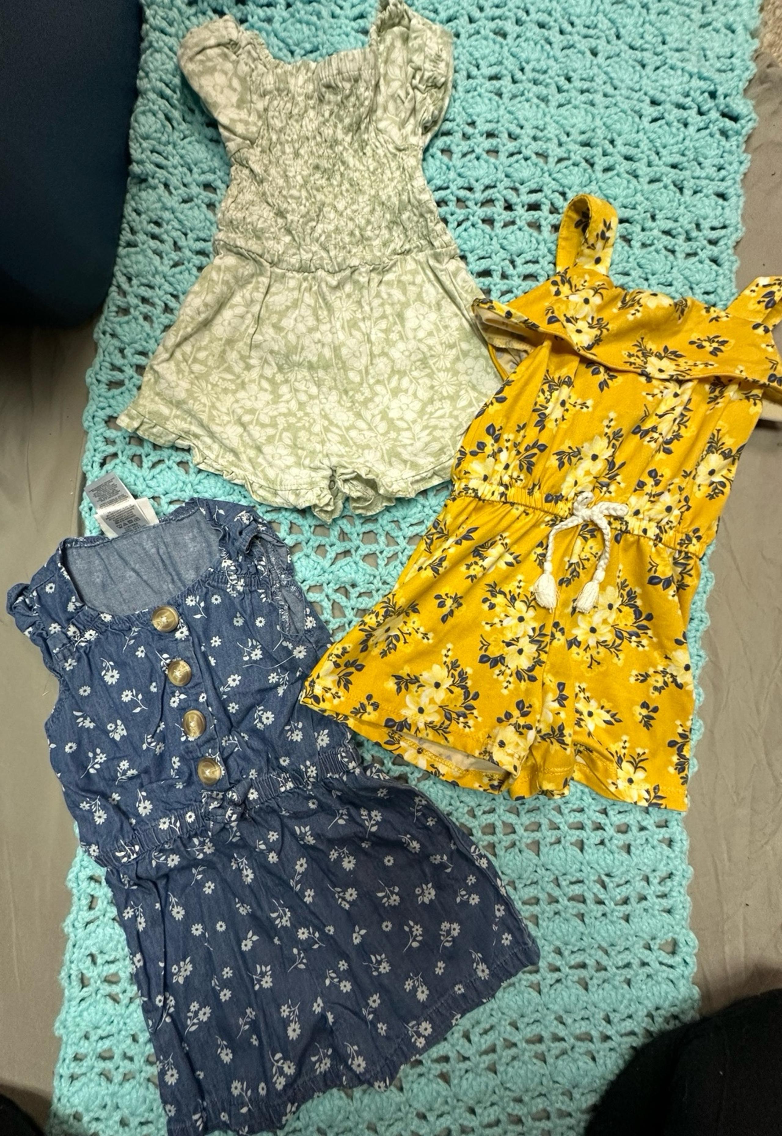 3 Toddler Jumpers (2-2T’s & 1-3T)