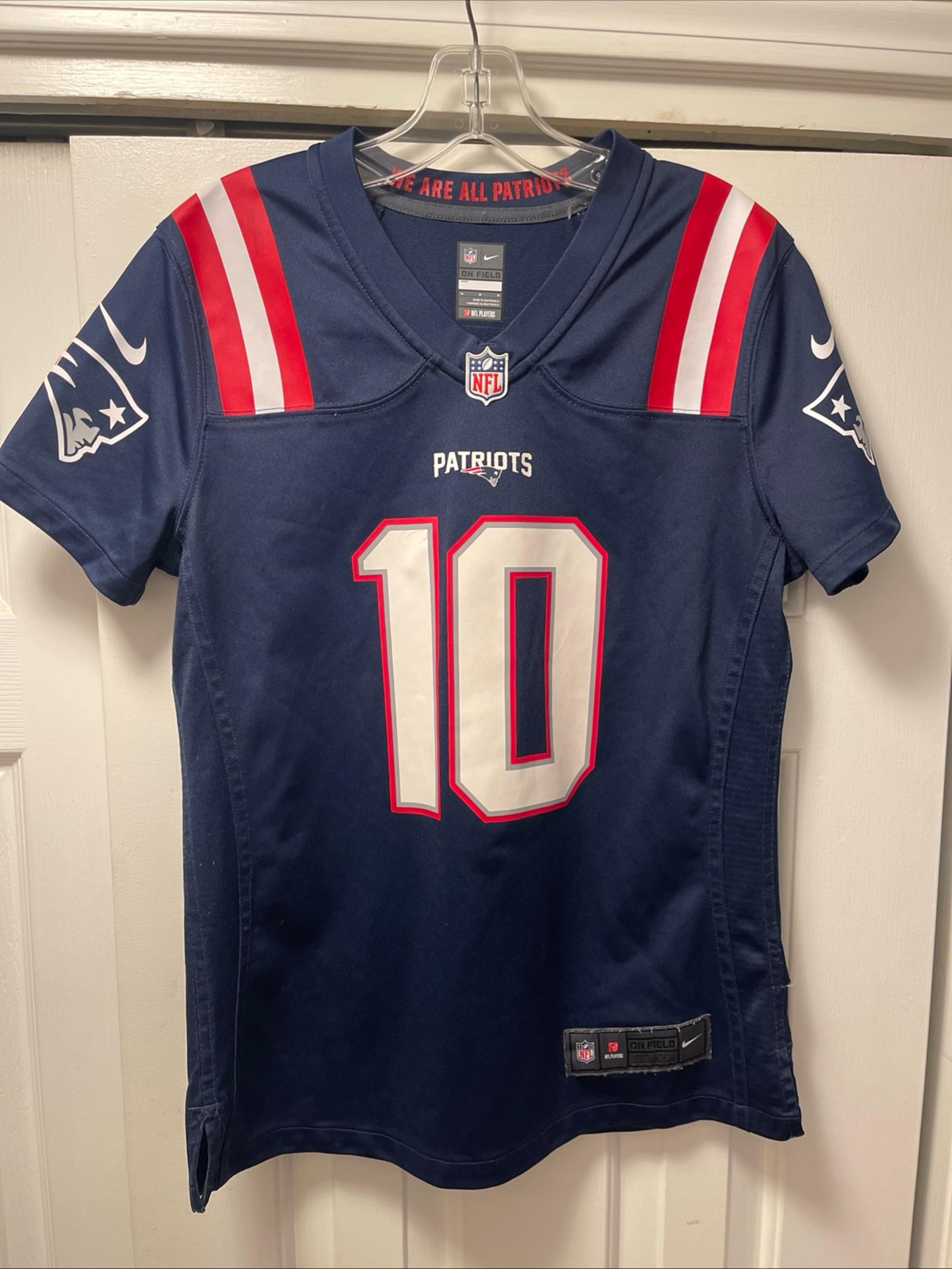 Women’s Nike New England Patriots Vapor Jersey #10 Jones Size Medium Pen Mark